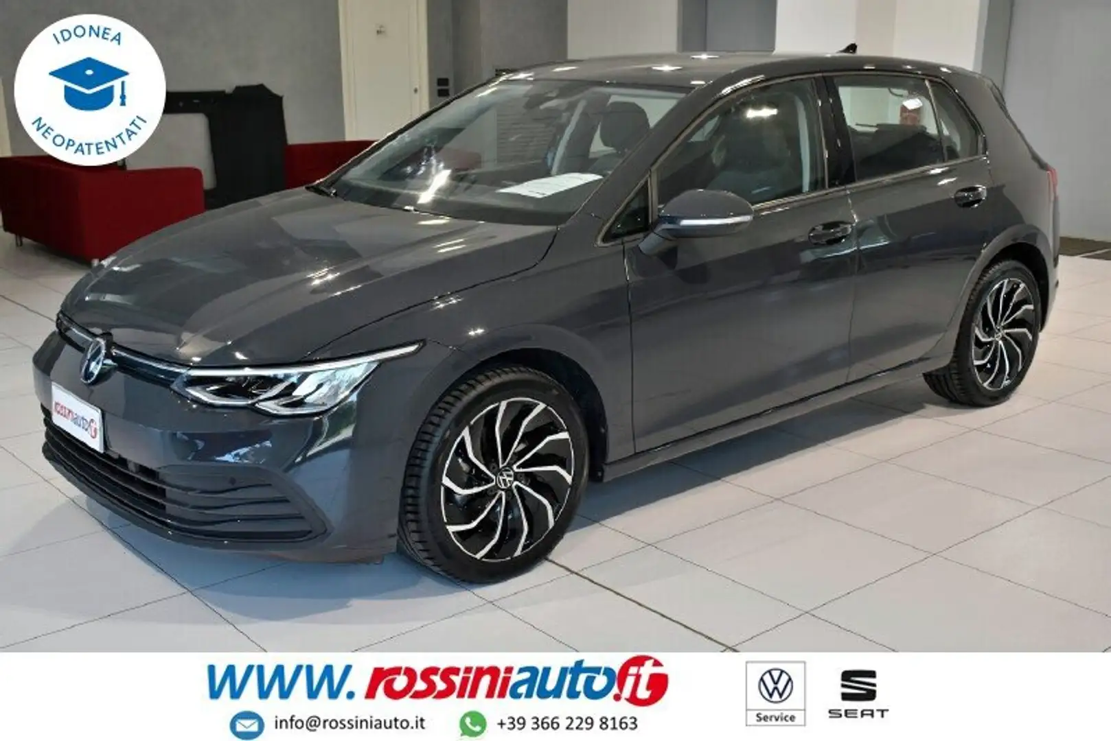 Volkswagen Golf 8 1.0 ETSI 110 CV DSG LIFE + R17 BI-COLOR VENTURA Grigio - 1