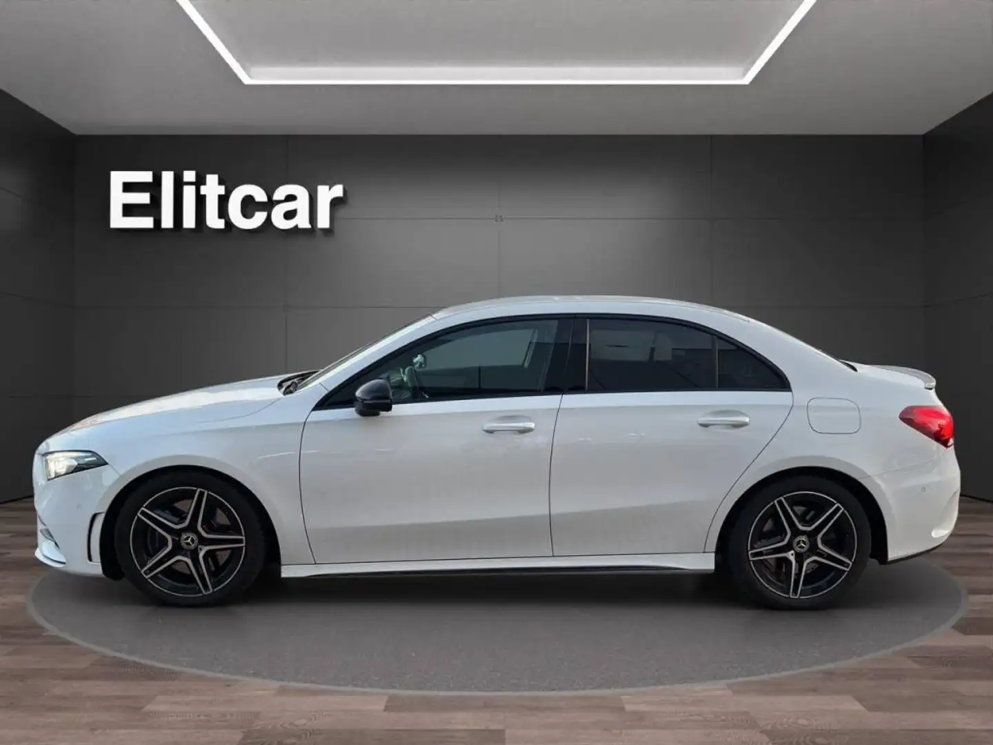 Mercedes-Benz A 250 Automatic Premium Sedan Blanc - 2
