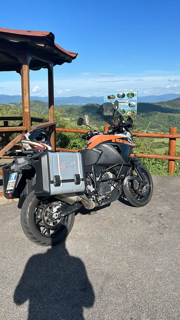 KTM 1050 Adventure Oranje - 2