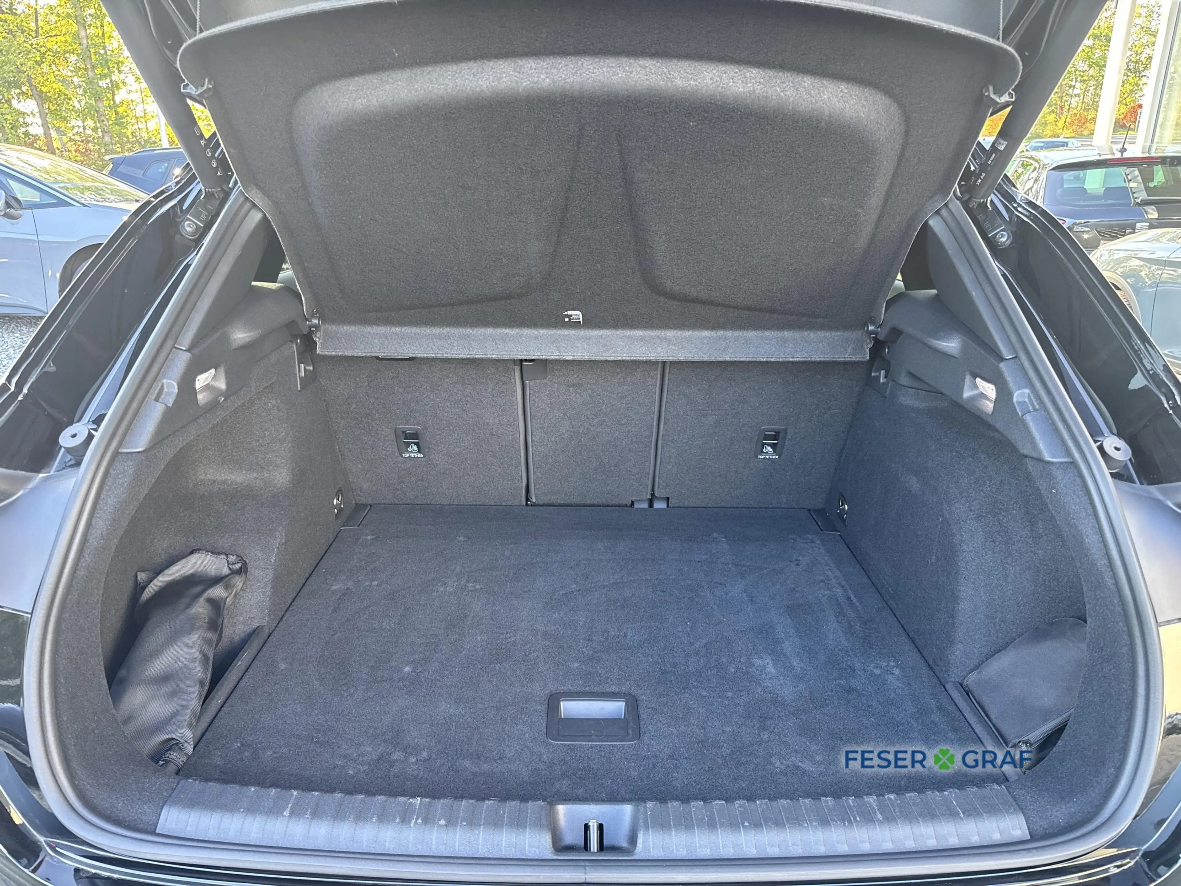 CUPRA Terramar VZ TSI Pano Sennheiser HUD RFK Navi ACC — photo 9