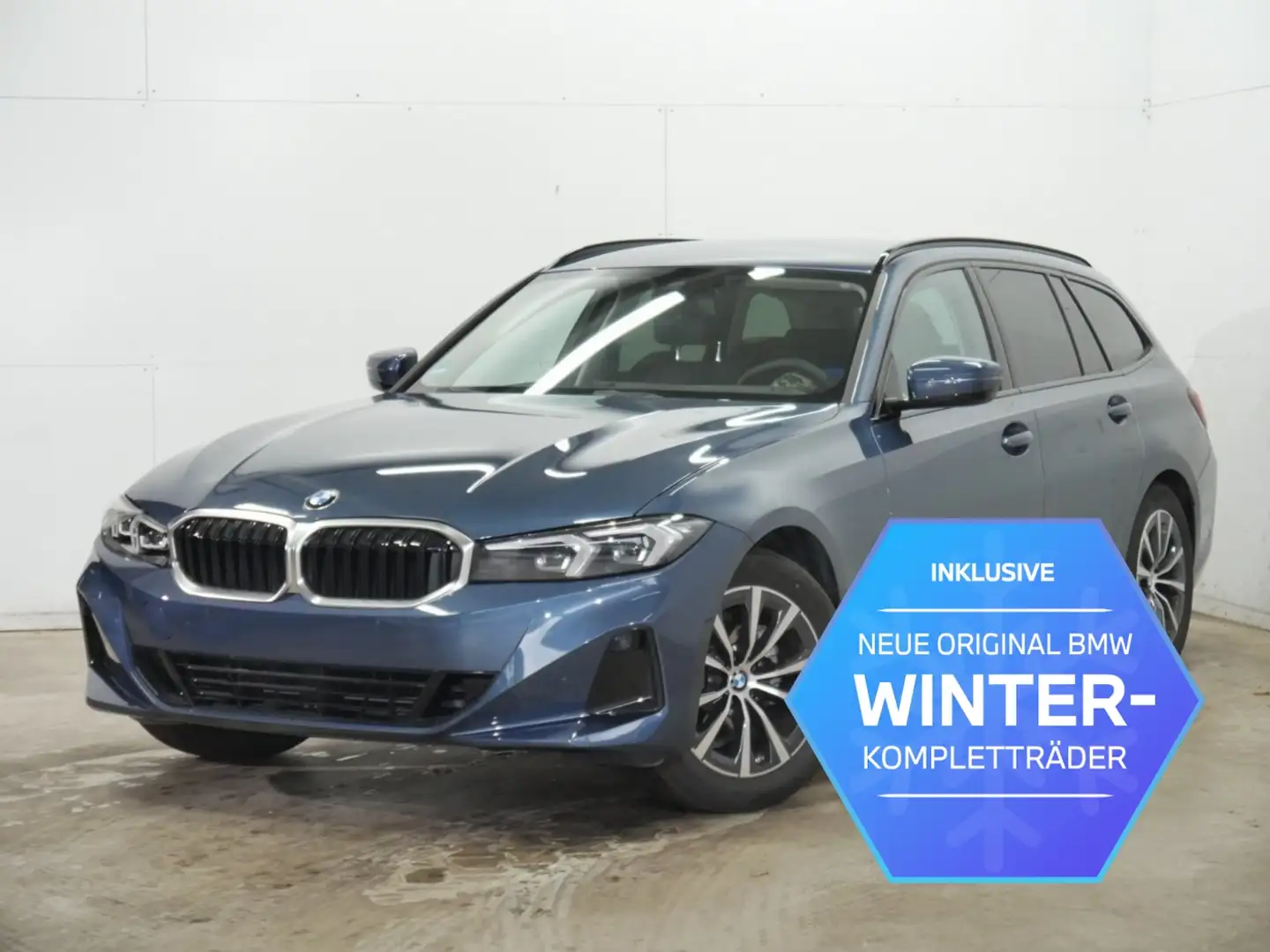 BMW 318 i Touring LED SpurAss HiFi Navi ParkAss RFK Blauw - 1