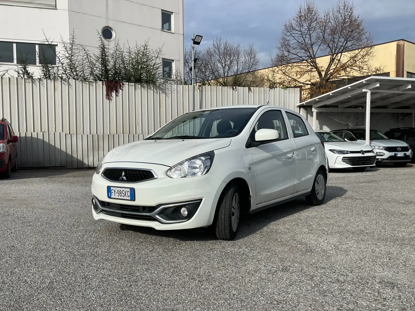Mitsubishi Space Star 1.0 Invite 70CV / IDEALE PER NEOPATENTATI Bianco - 2