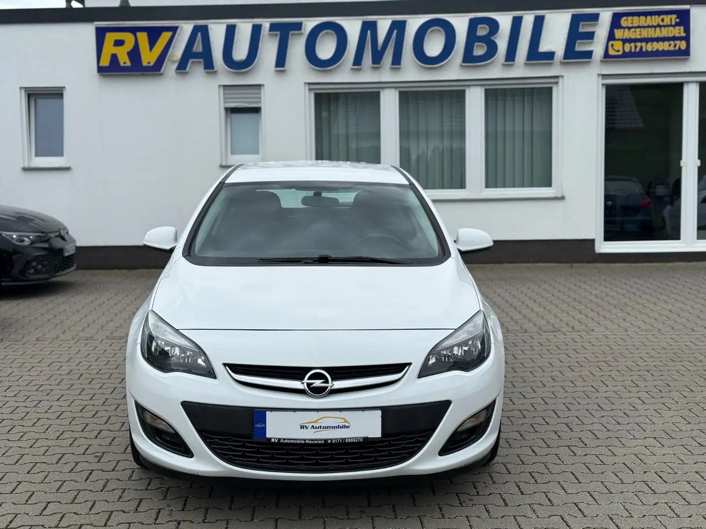 Opel Astra J Lim 5-trg. Active | Sitzhz| LenkrHZ| TOP Bianco - 1