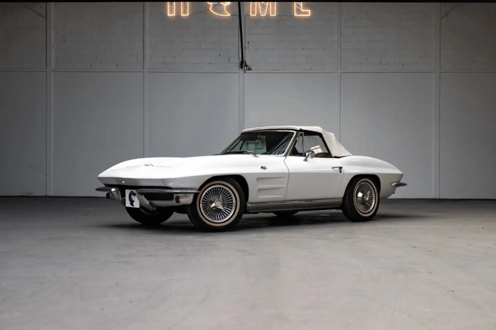 Corvette Stingray *1964 Série 0800* Weiß - 1