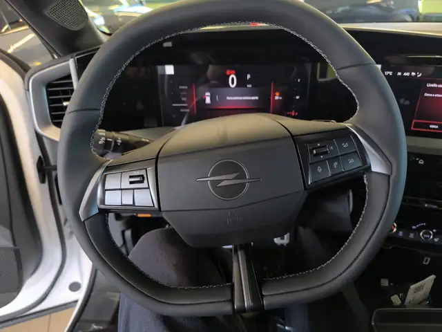 Opel Mokka view 18