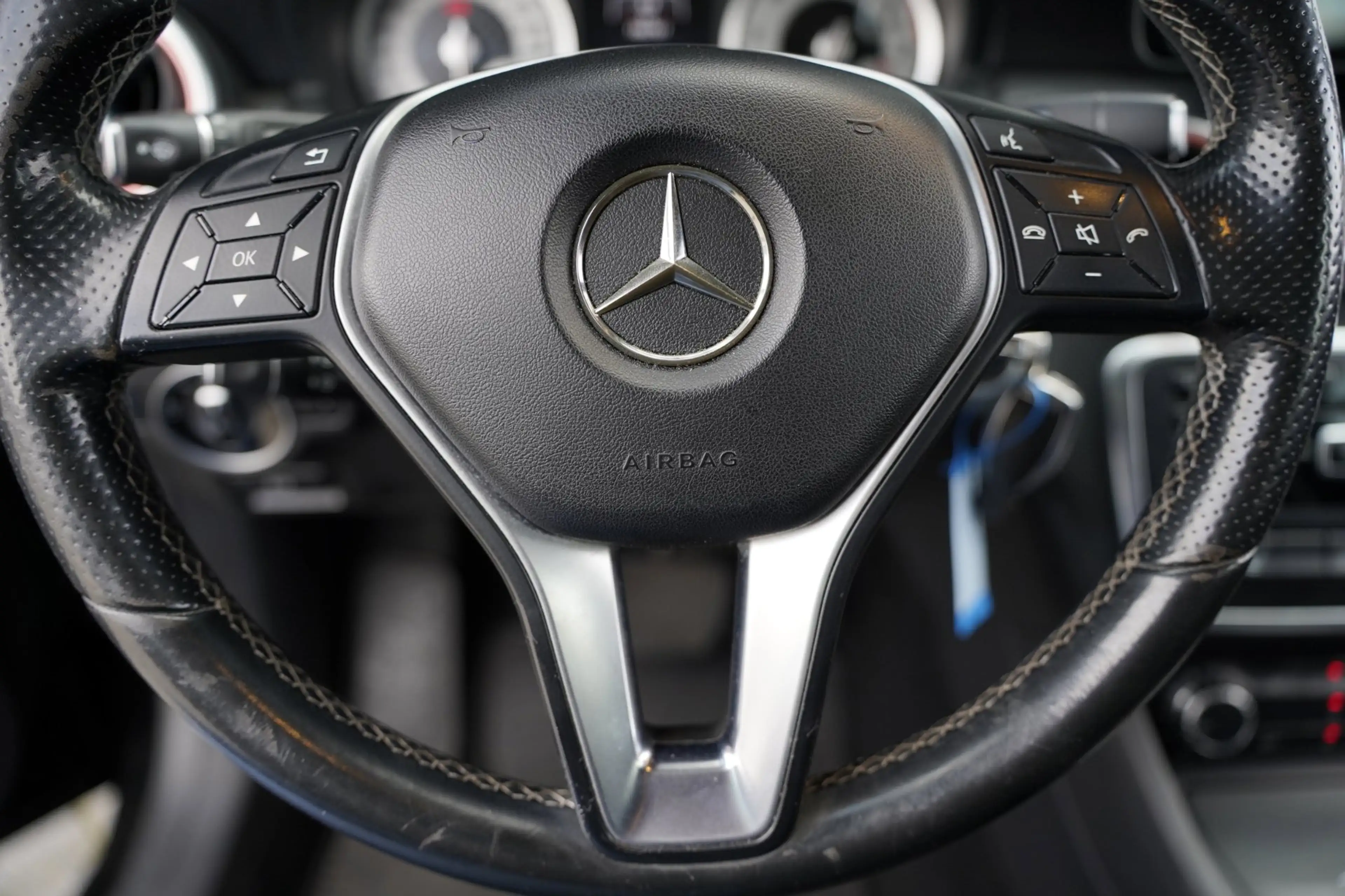 Mercedes-Benz A 180 Ambition DCT Navi Leder Apple Carplay Pdc Cruise — photo 8