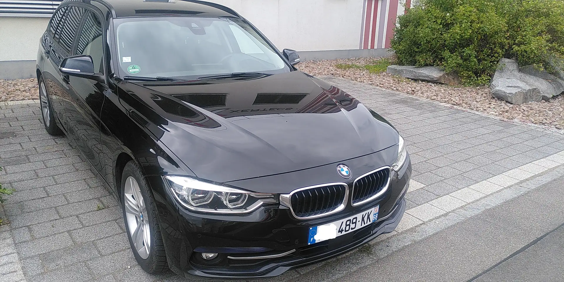 BMW 320 Touring 320d 190 ch BVA8 Sport Ultimate Noir - 2