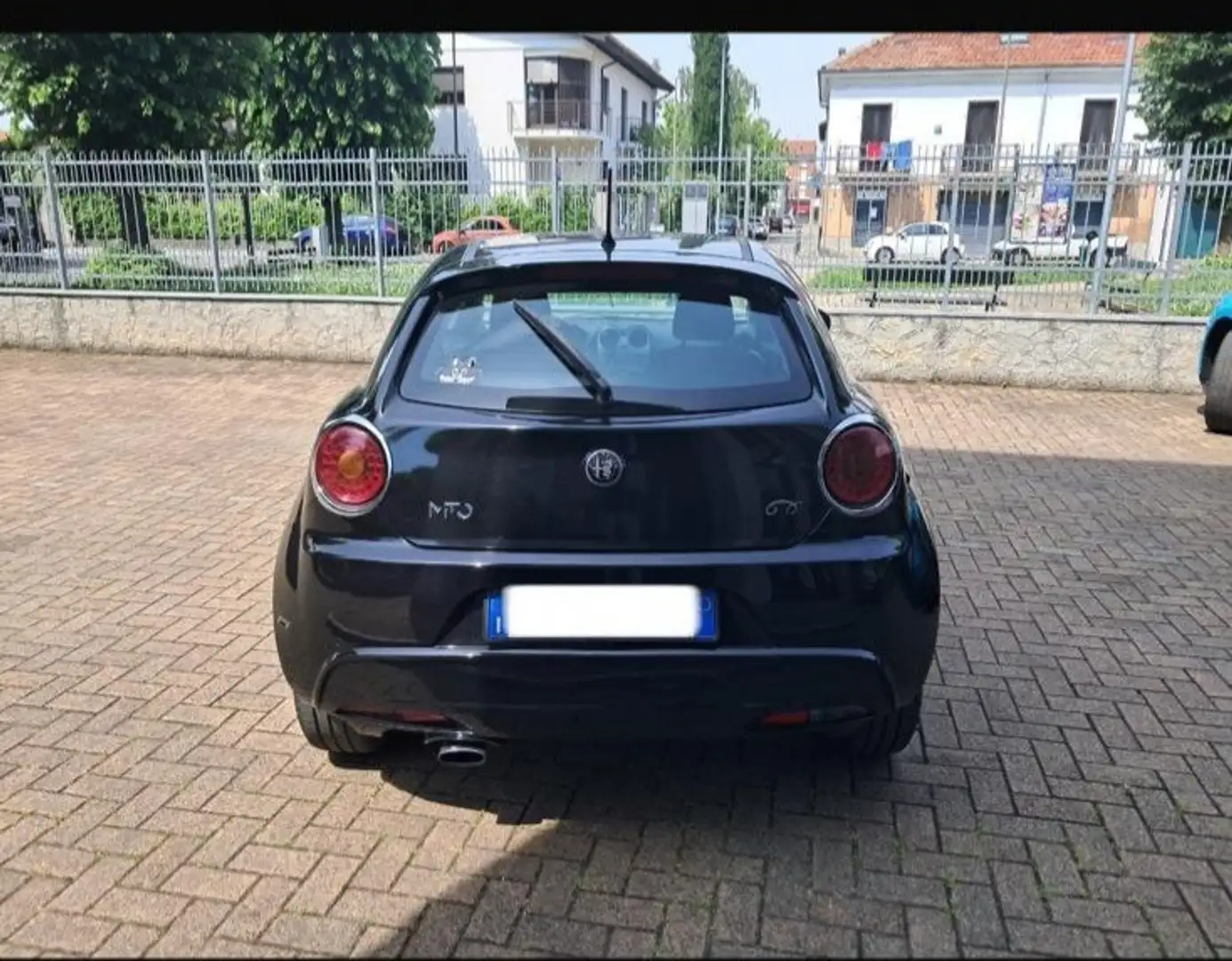 Alfa Romeo MiTo Alfa Romeo 1.6 jtdm(2) Distinctive s&s my11 Černá - 2