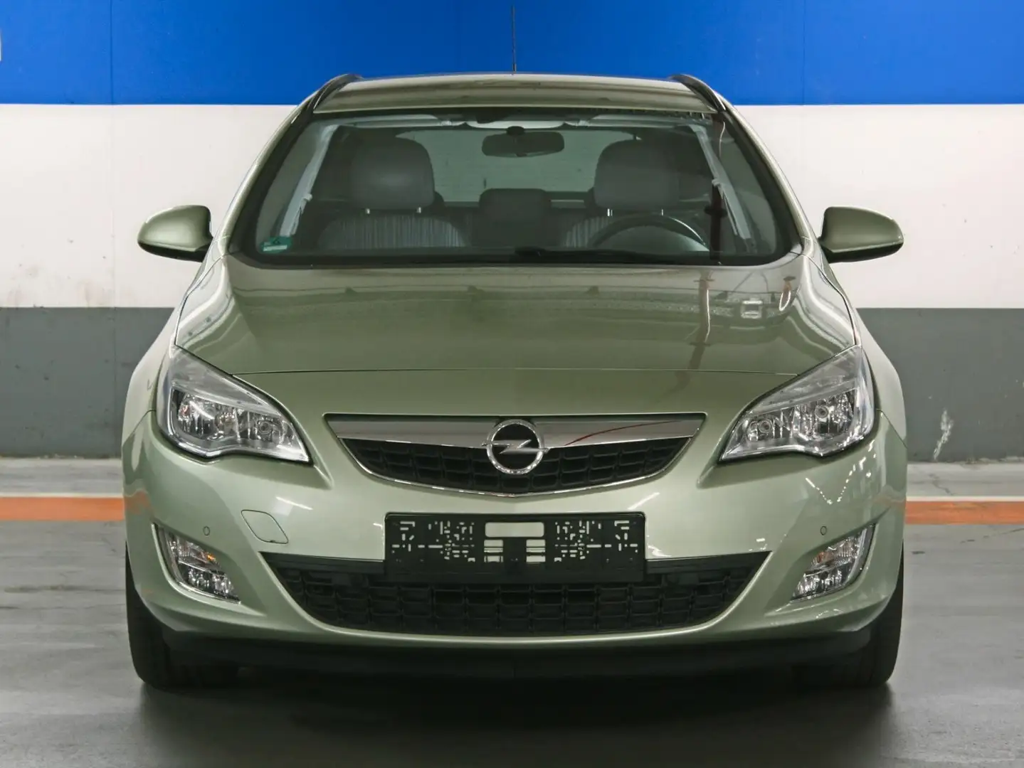 Opel Astra J Sports Tourer Design Edition 1. Hand Vert - 2