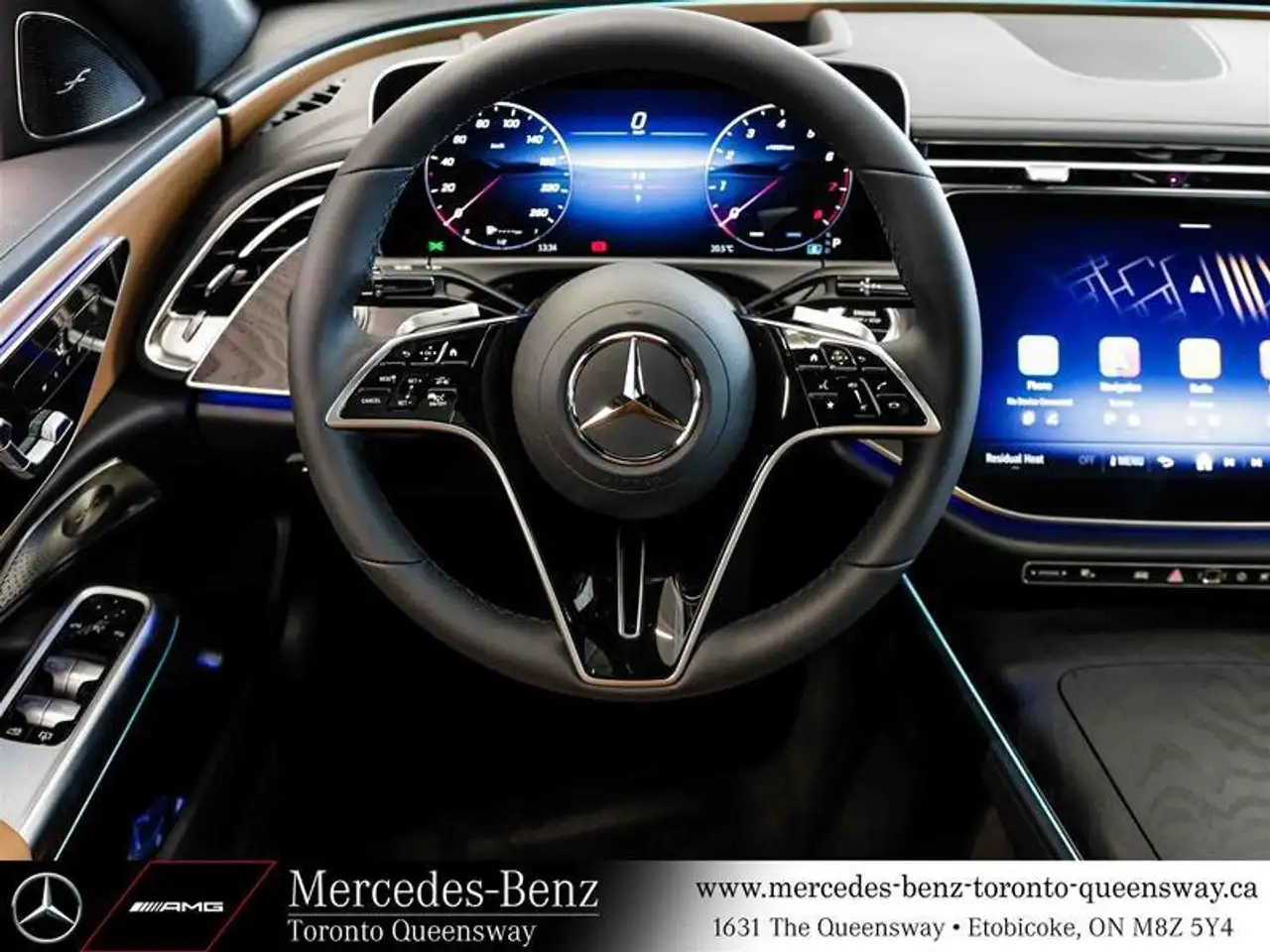 Mercedes-Benz E-Class снимка Mercedes-Benz E-Class