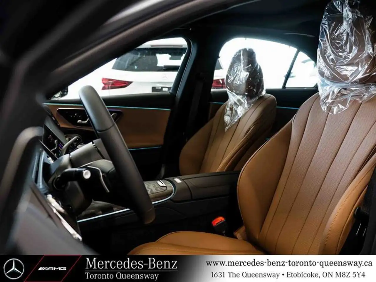 Mercedes-Benz E-Class снимка Mercedes-Benz E-Class