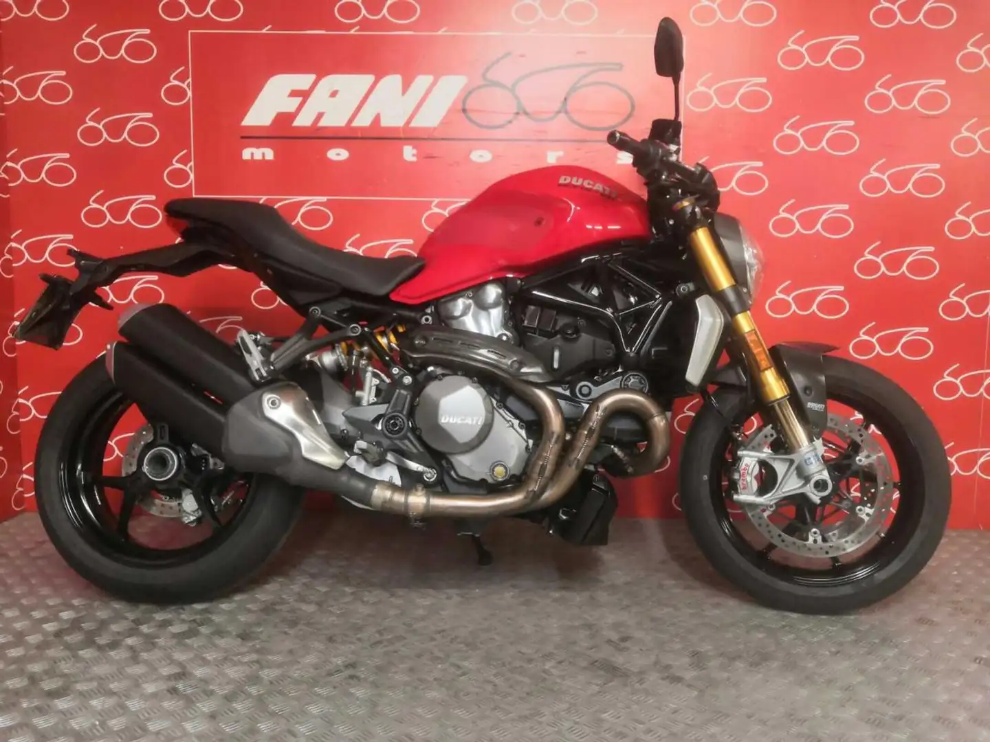 Ducati Monster 1200 s Rosso - 2
