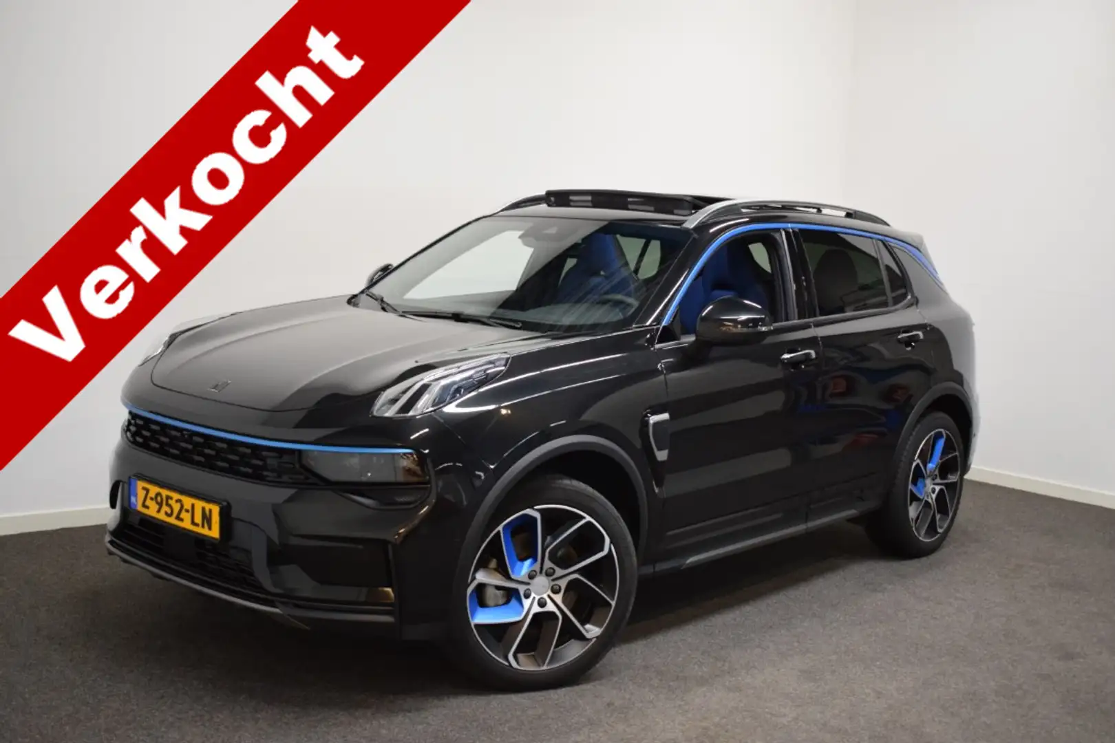 Lynk & Co 01 NED Auto 1.5 261pk AUT7 PHEV 72km Elec. Pano/ Adap Noir - 1