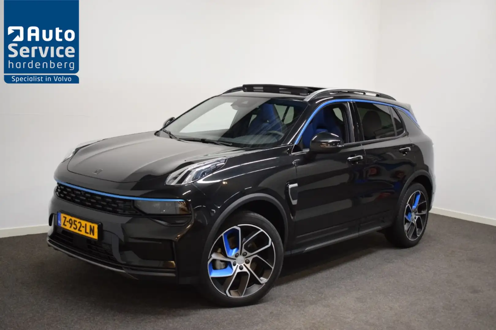 Lynk & Co 01 NED Auto 1.5 261pk AUT7 PHEV 72km Elec. Pano/ Adap Negro - 1