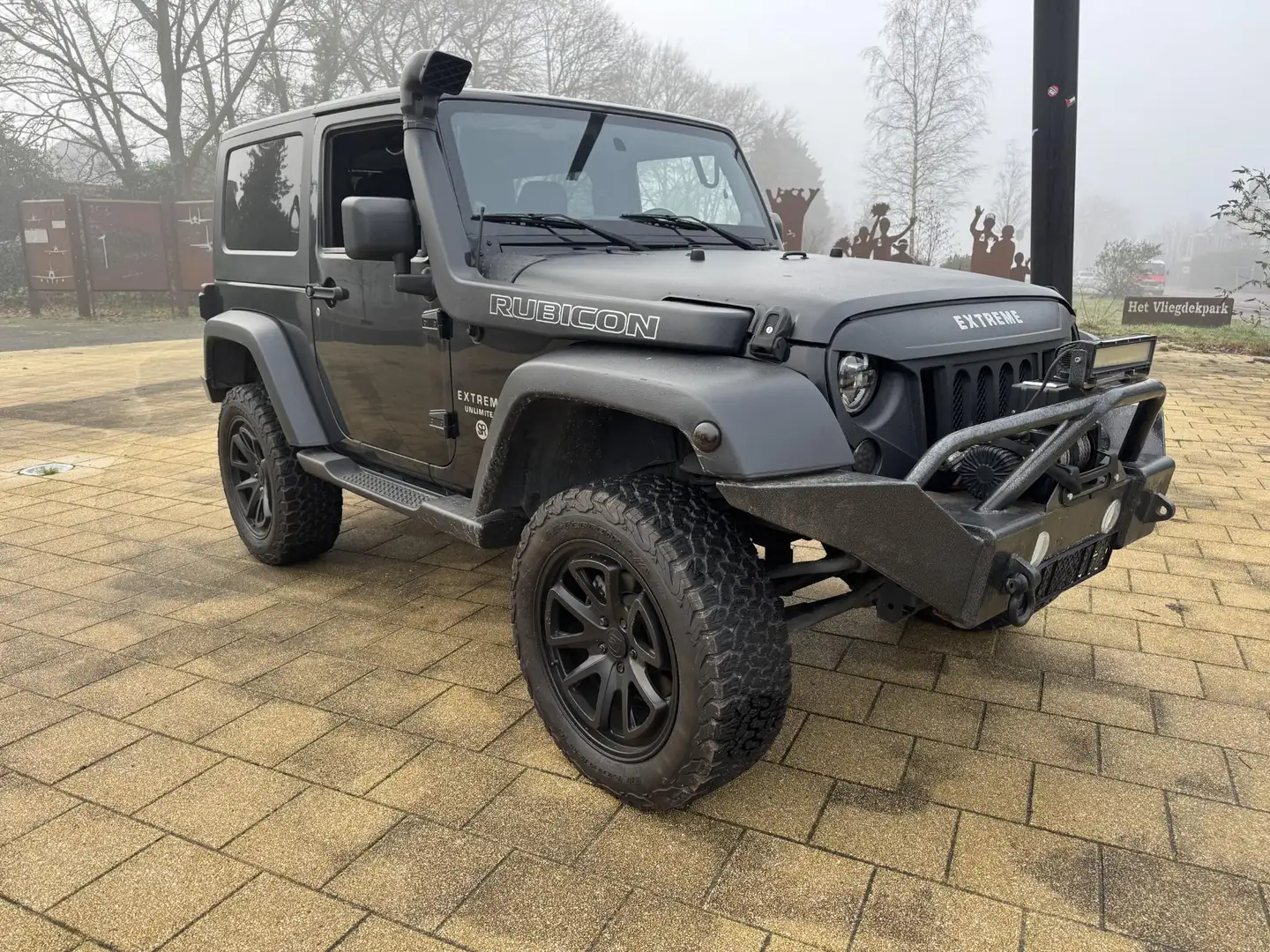 Jeep Wrangler 3.8 Sport Noir - 2