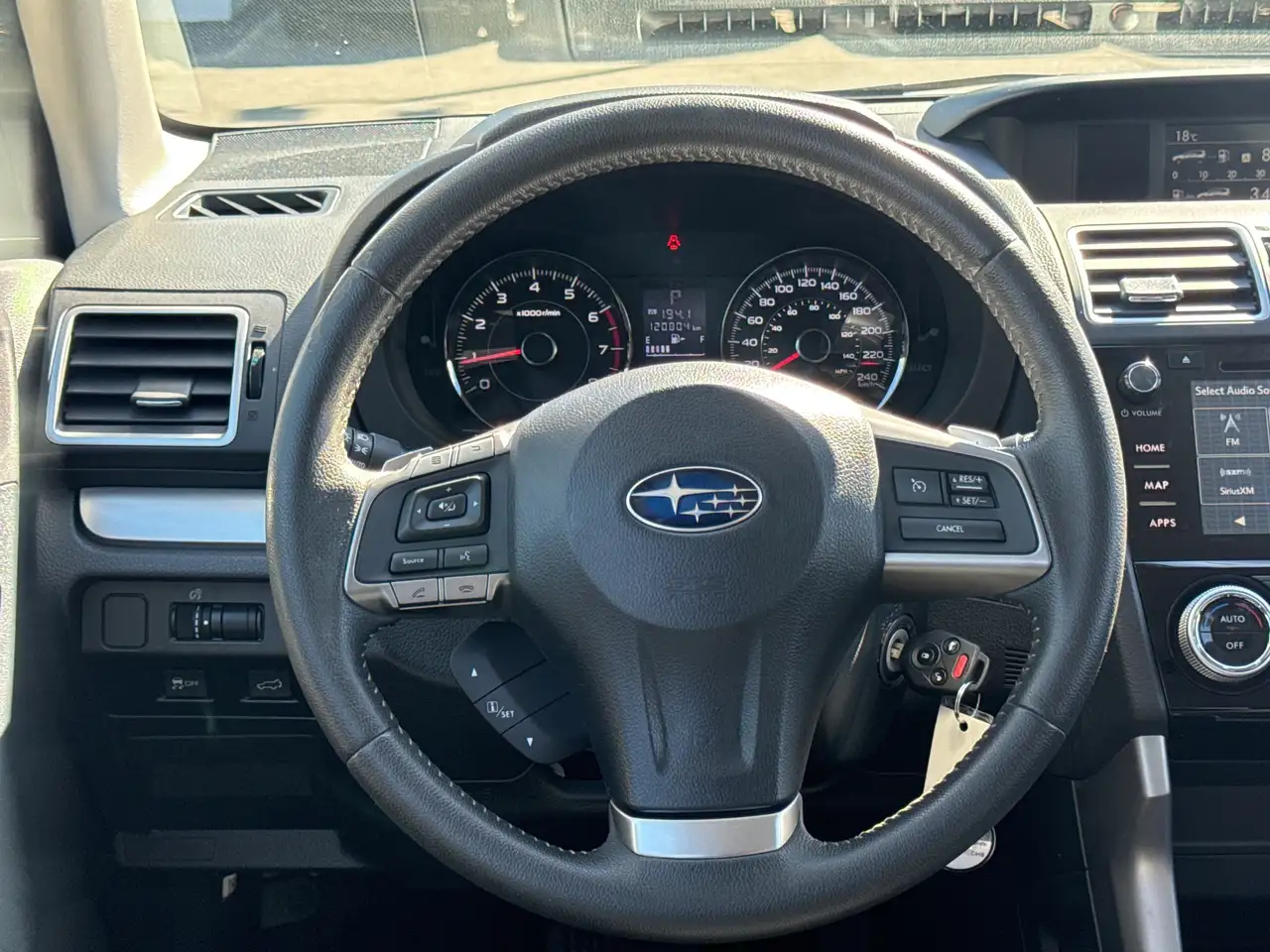 Subaru Forester снимка Subaru Forester