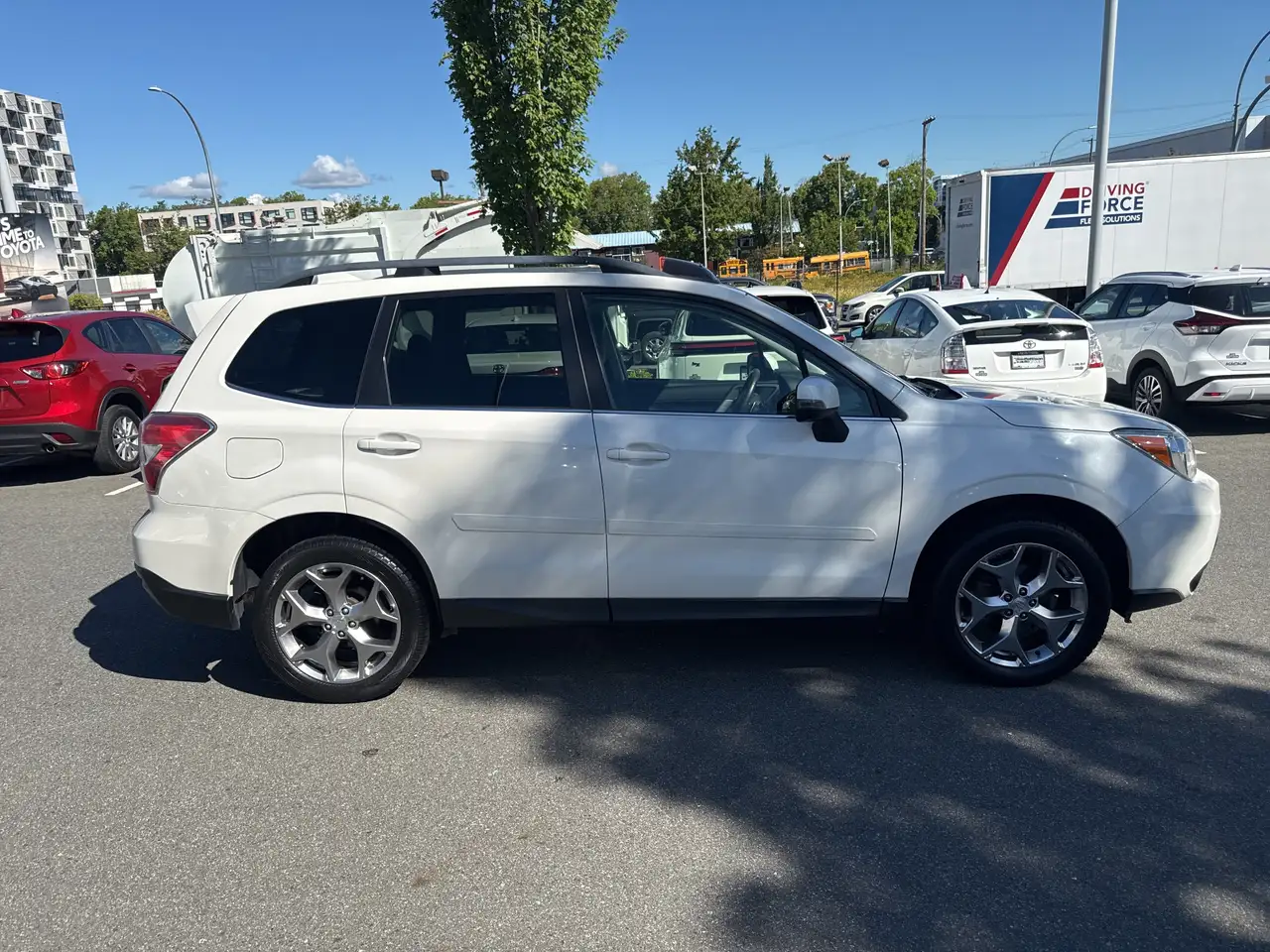Subaru Forester снимка Subaru Forester