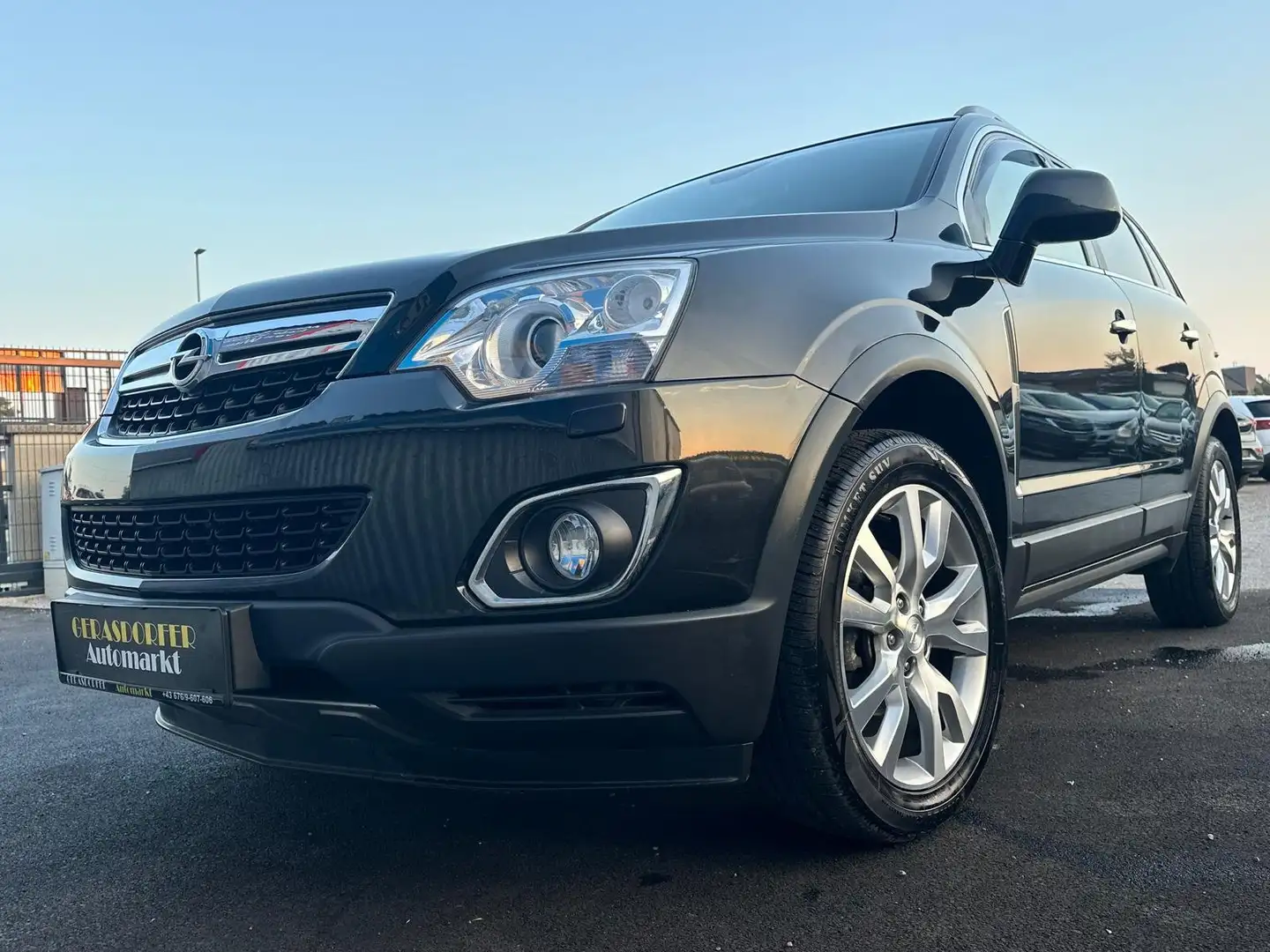 Opel Antara 2.0CDTI 170PS Cosmo 4x4 *Leder*Navi*Xenon* Schwarz - 2