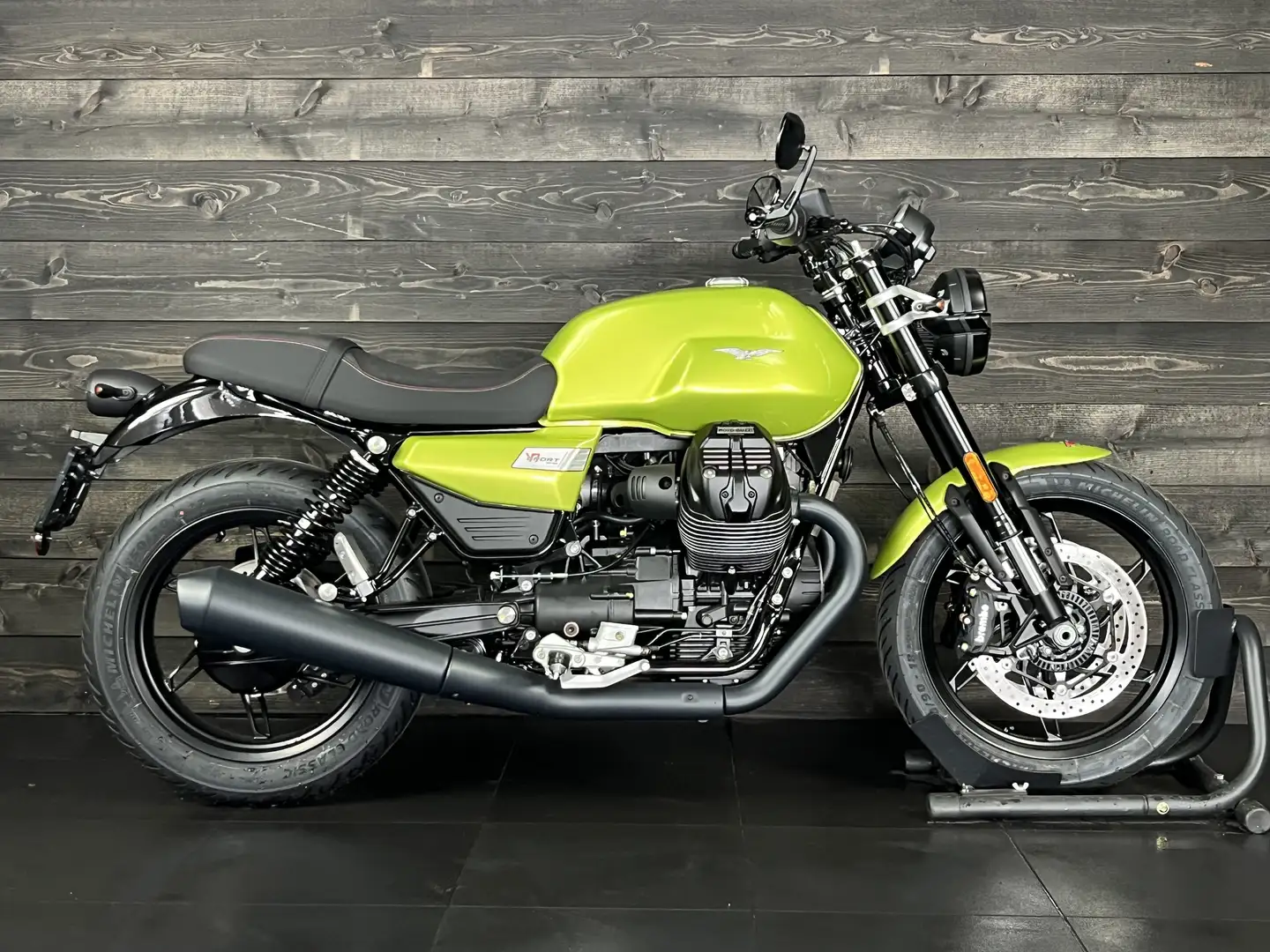 Moto Guzzi V7 Sport VERDE LEGNANO Groen - 1