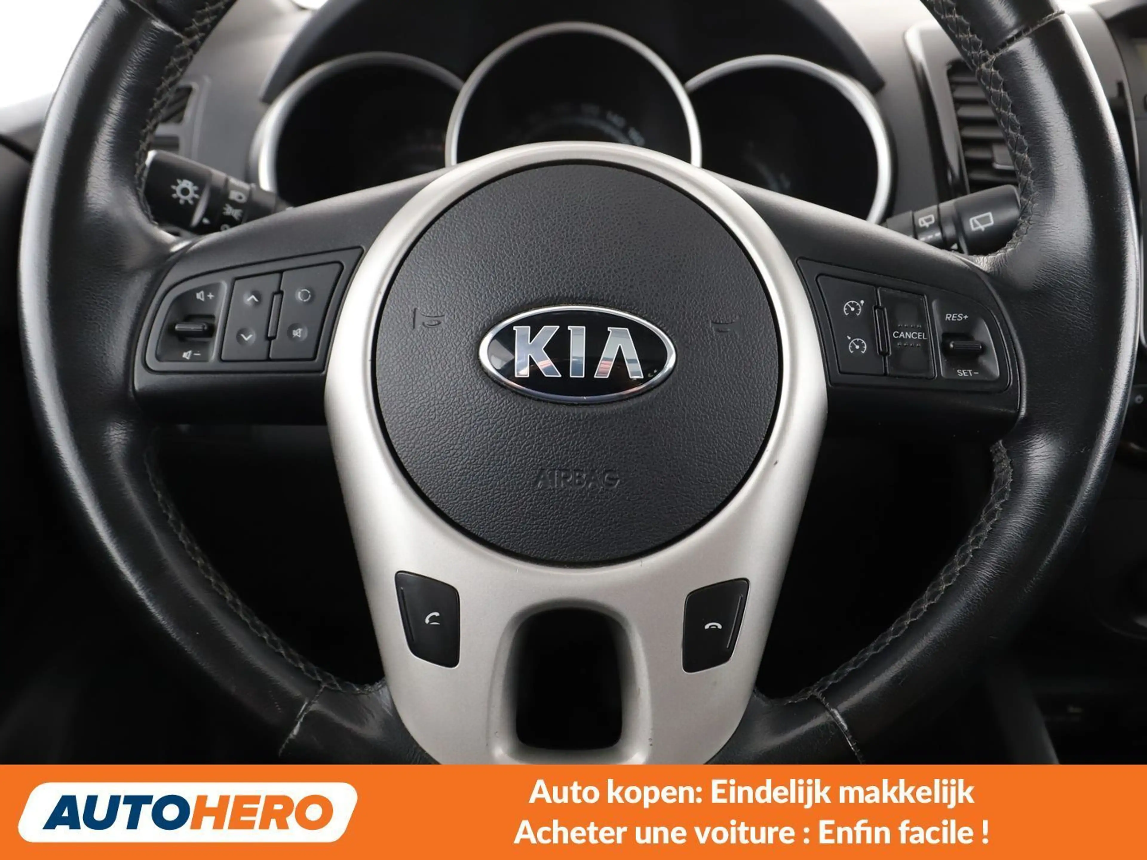 Kia Venga 1.4 Attract — photo 5