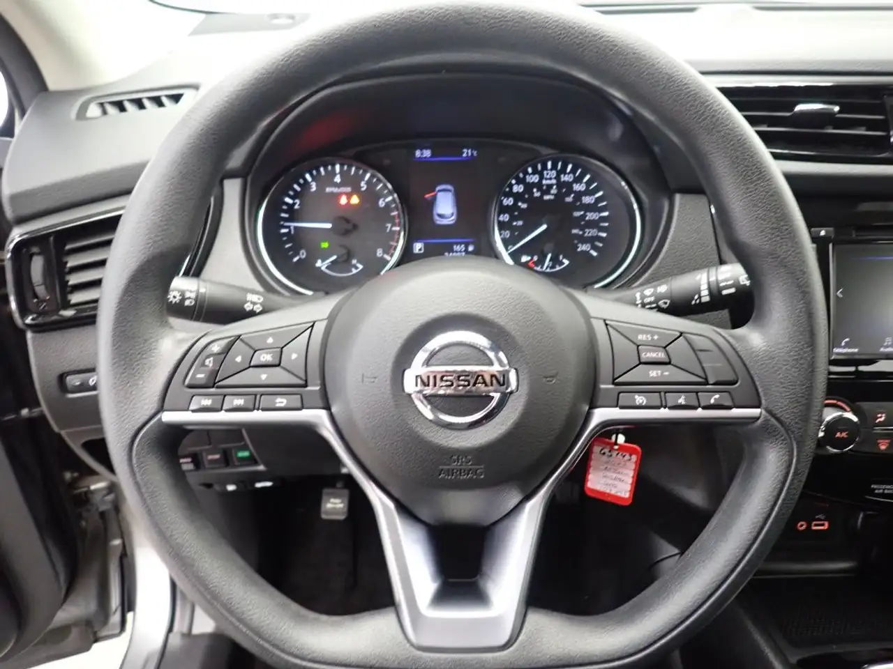 Nissan Qashqai снимка Nissan Qashqai