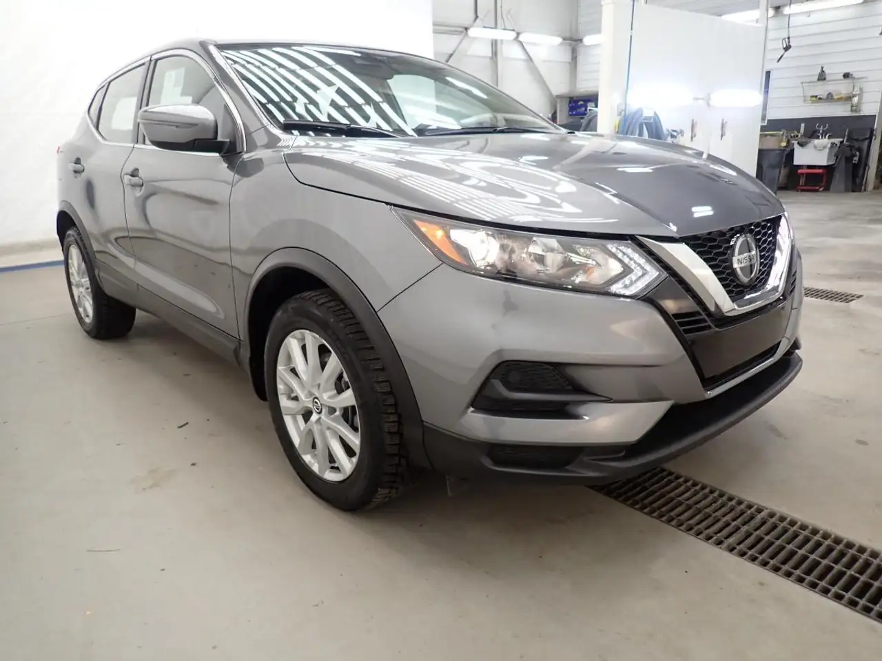 Nissan Qashqai снимка Nissan Qashqai