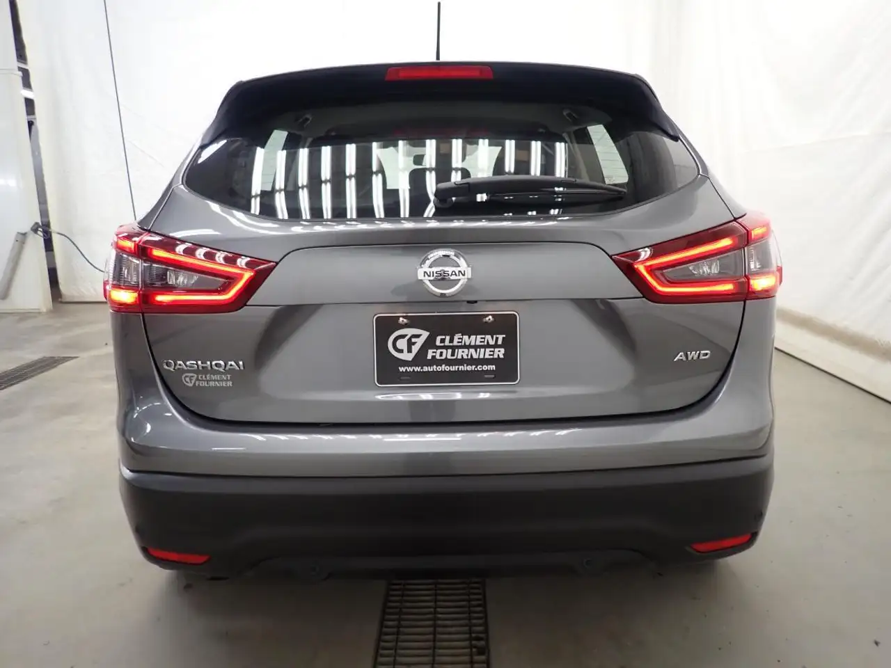 Nissan Qashqai снимка Nissan Qashqai