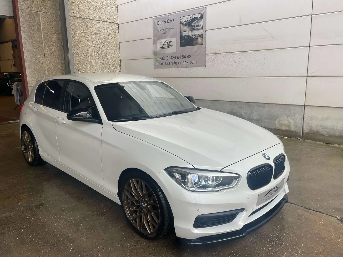 BMW 116 116i Sport *Gps/Leder/Led * Blanc - 2