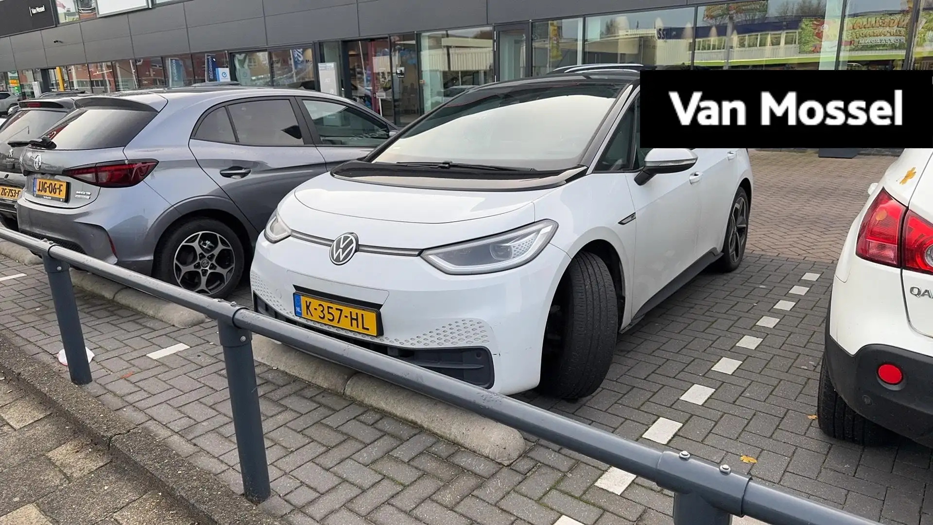 Volkswagen ID.3 First Plus 58 kWh Blanc - 1