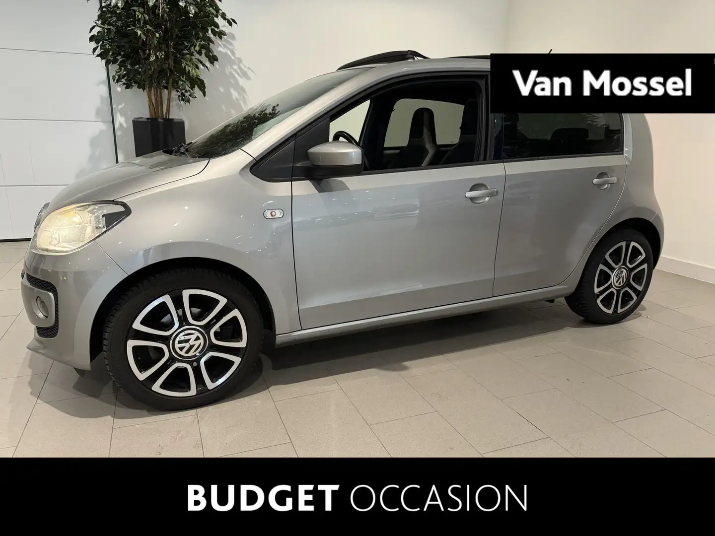 Volkswagen up! 1.0 high up! BlueMotion | Airconditioning | Cruise Grijs - 1