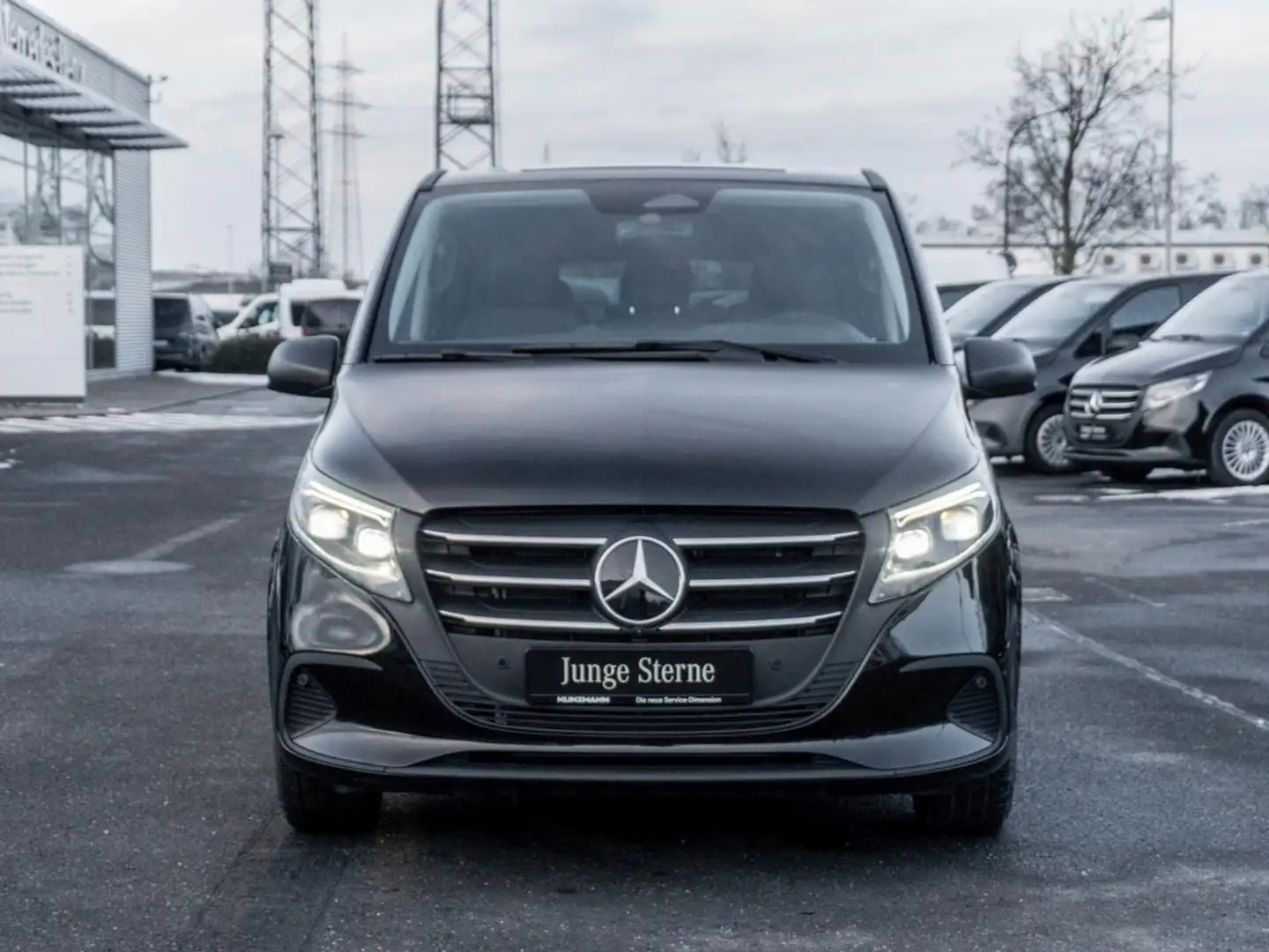 Mercedes-Benz Vito 119 CDI 4x4 Tourer SELECT Extralang EasyP Schwarz - 2