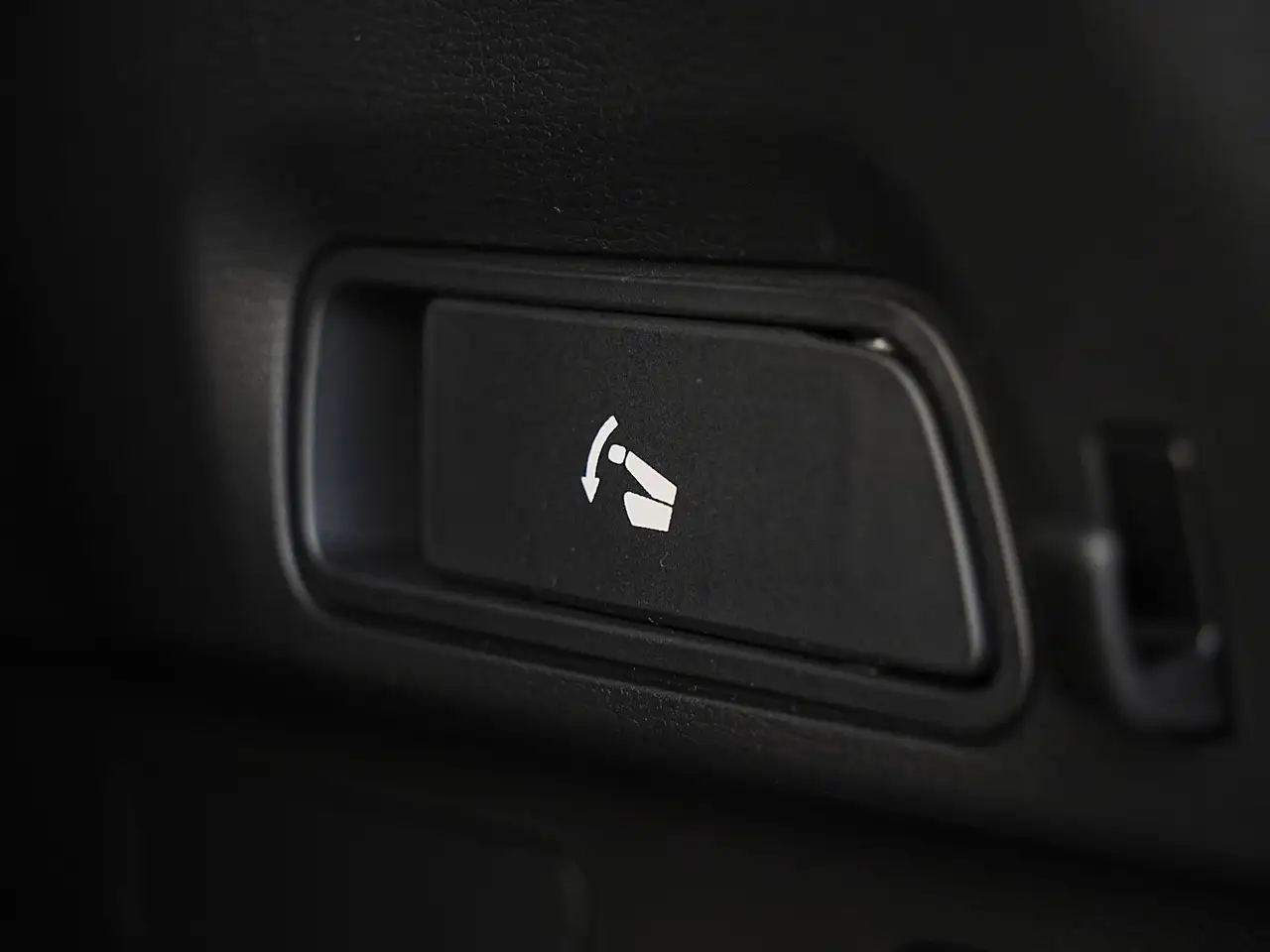 Mitsubishi Outlander снимка Mitsubishi Outlander
