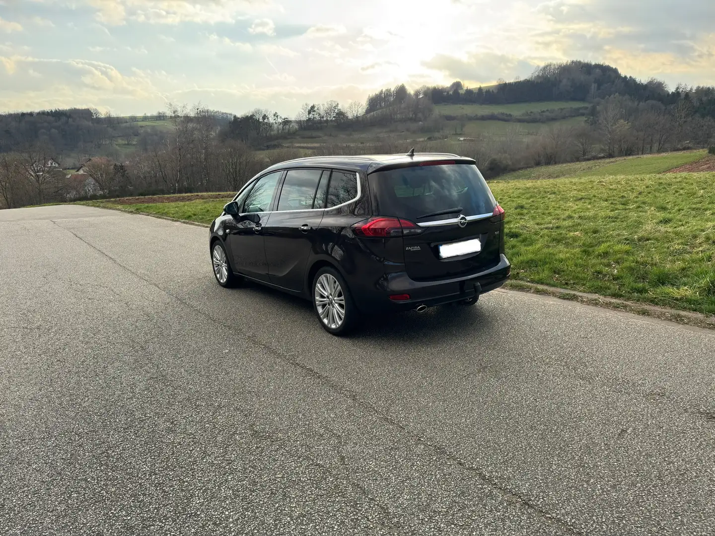 Opel Zafira Tourer 2.0 CDTI ecoFLEX Start/Stop Edition Braun - 2