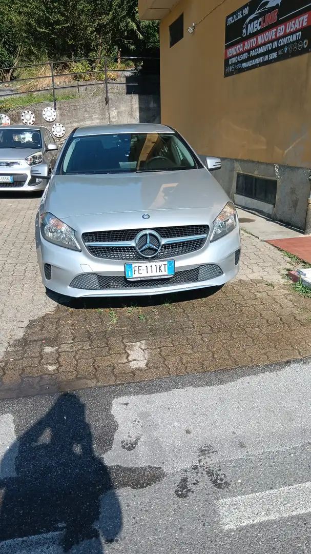 Mercedes-Benz A 180 d Premium my16 - 1