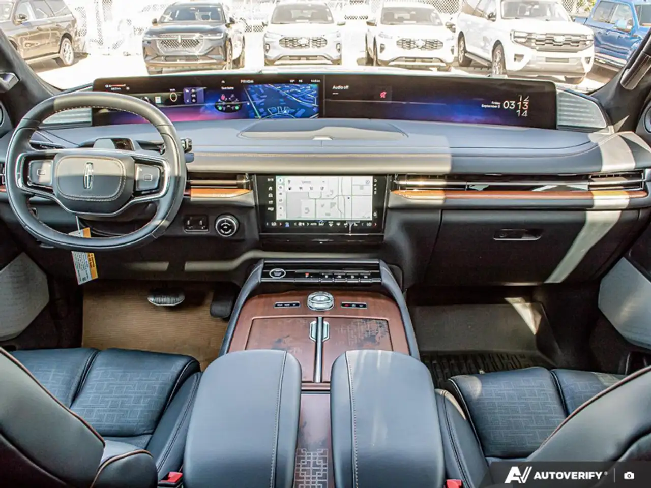Lincoln Navigator снимка Lincoln Navigator