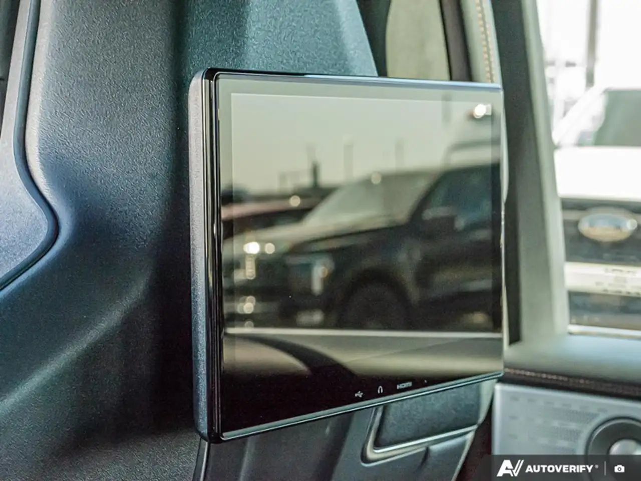 Lincoln Navigator снимка Lincoln Navigator