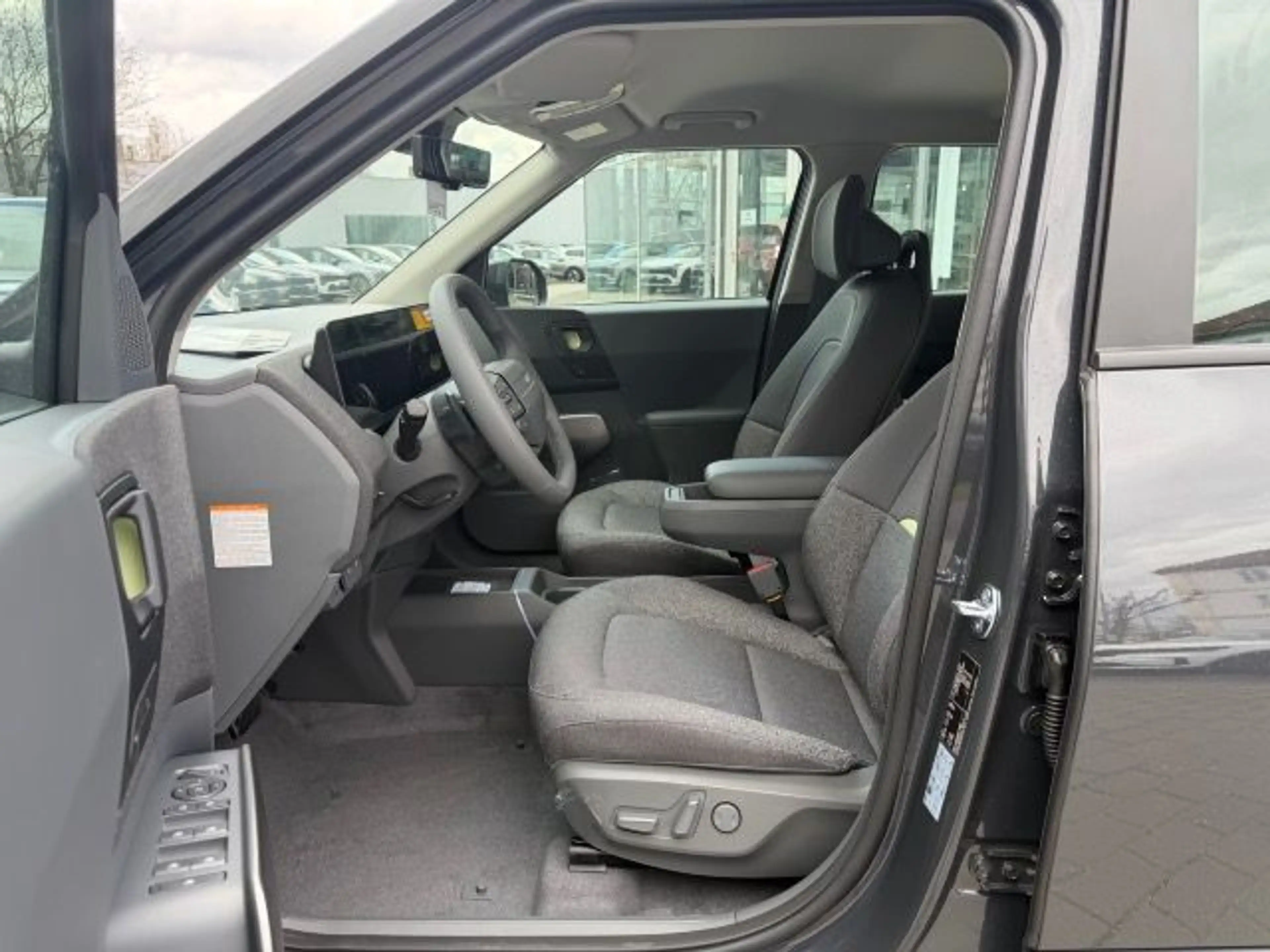 Kia EV2 42.2 kWh 4-SITZER EARTH WINTER-CONNECT — photo 13