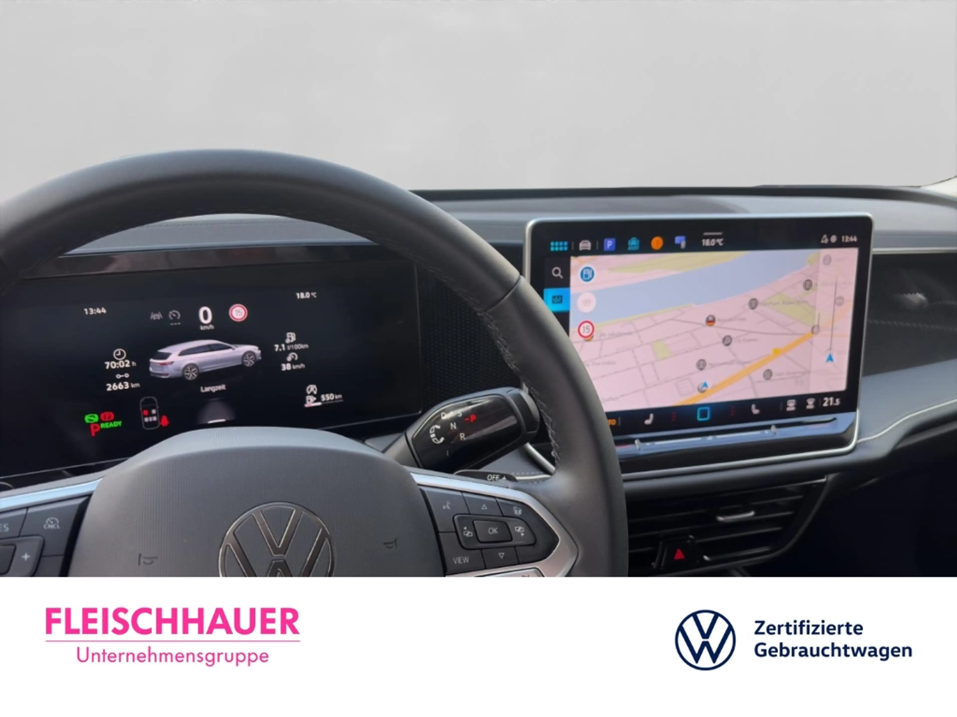 Volkswagen Passat Variant 1.5 eTSI DSG AHK-klappbar Navi VC 360 Kamera NW-Ga — photo 10