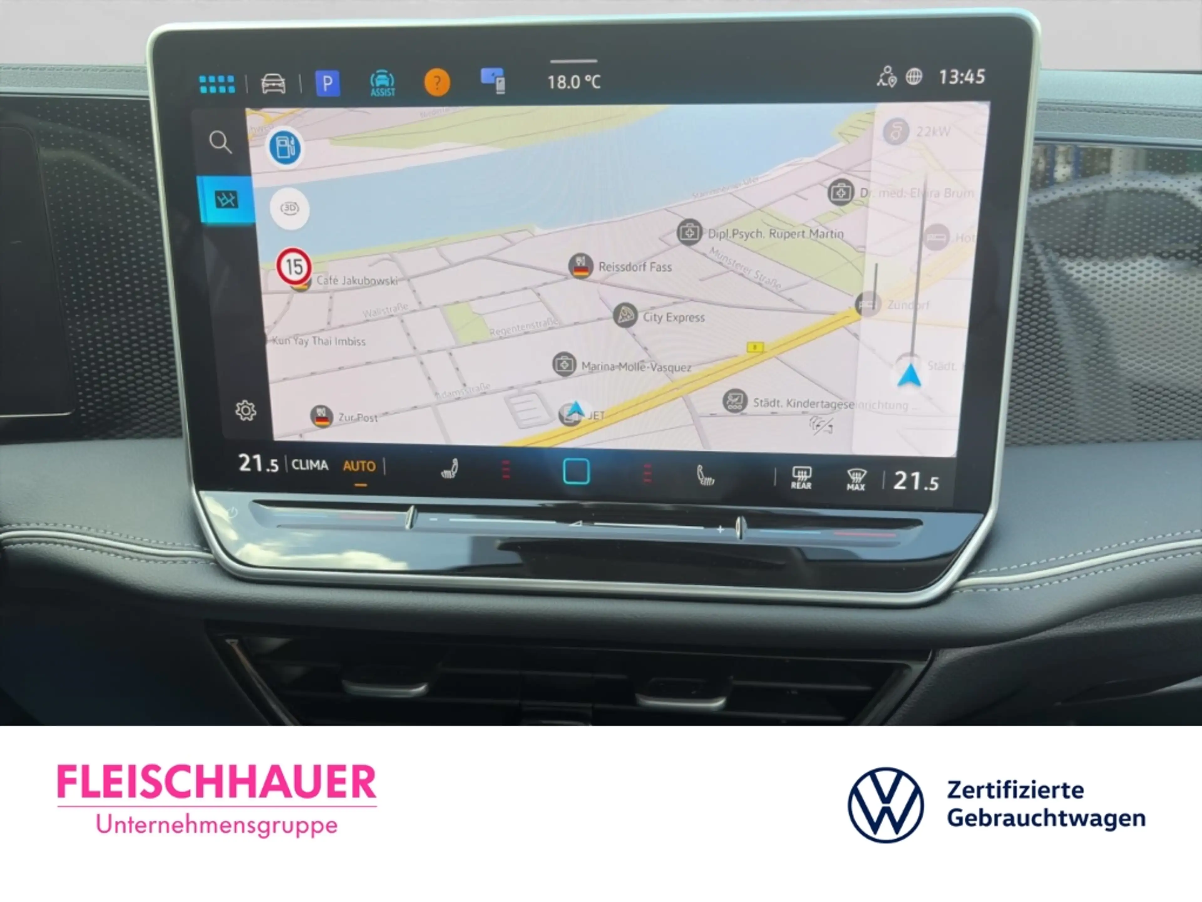 Volkswagen Passat Variant 1.5 eTSI DSG AHK-klappbar Navi VC 360 Kamera NW-Ga — photo 13