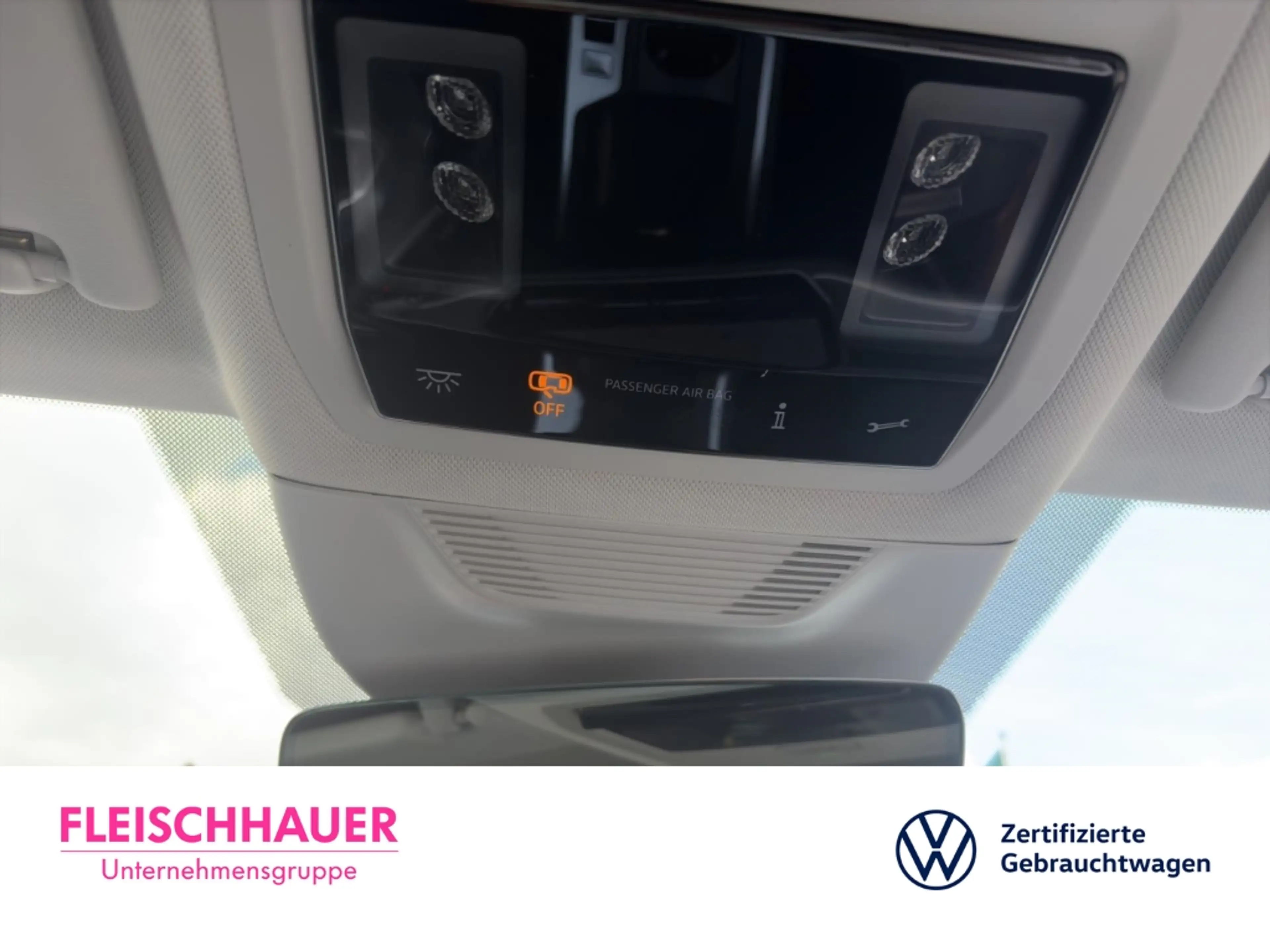 Volkswagen Passat Variant 1.5 eTSI DSG AHK-klappbar Navi VC 360 Kamera NW-Ga — photo 17