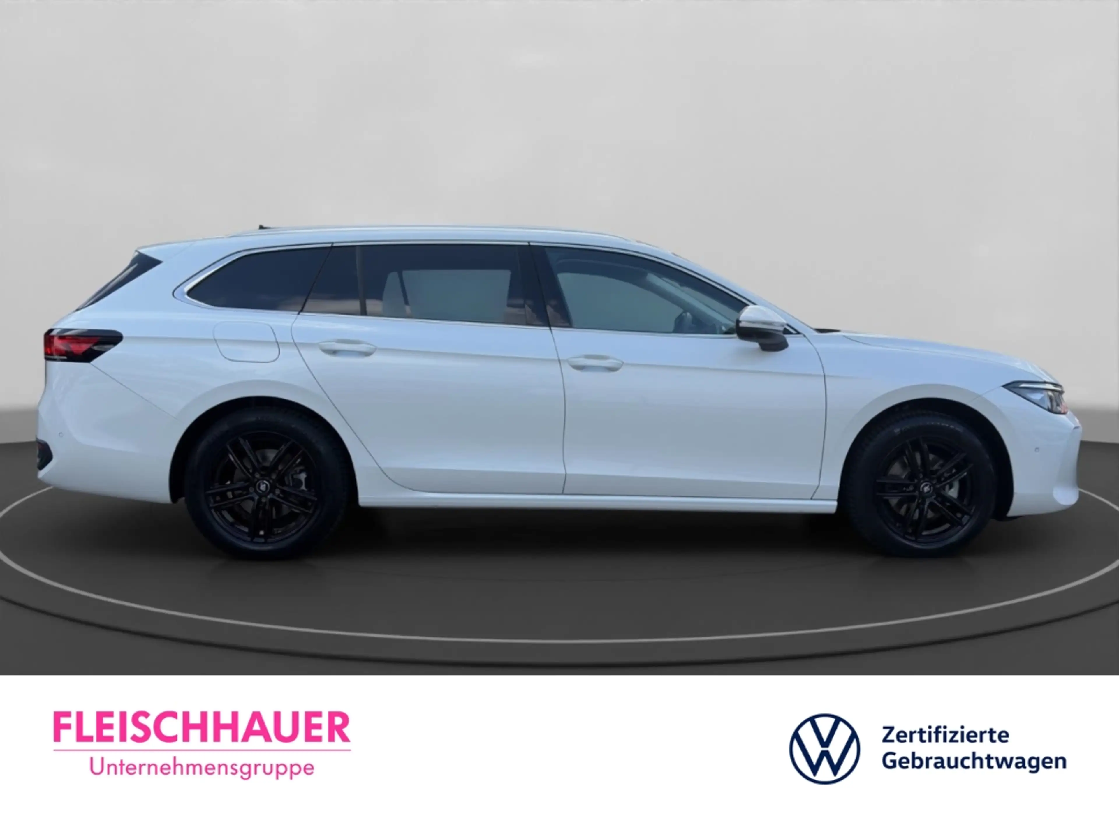 Volkswagen Passat Variant 1.5 eTSI DSG AHK-klappbar Navi VC 360 Kamera NW-Ga — photo 3