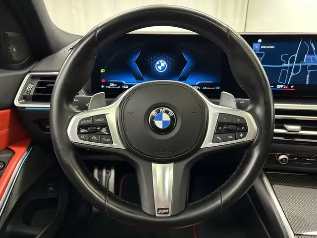 BMW 3 Series view 25