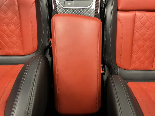 BMW 3 Series view 19
