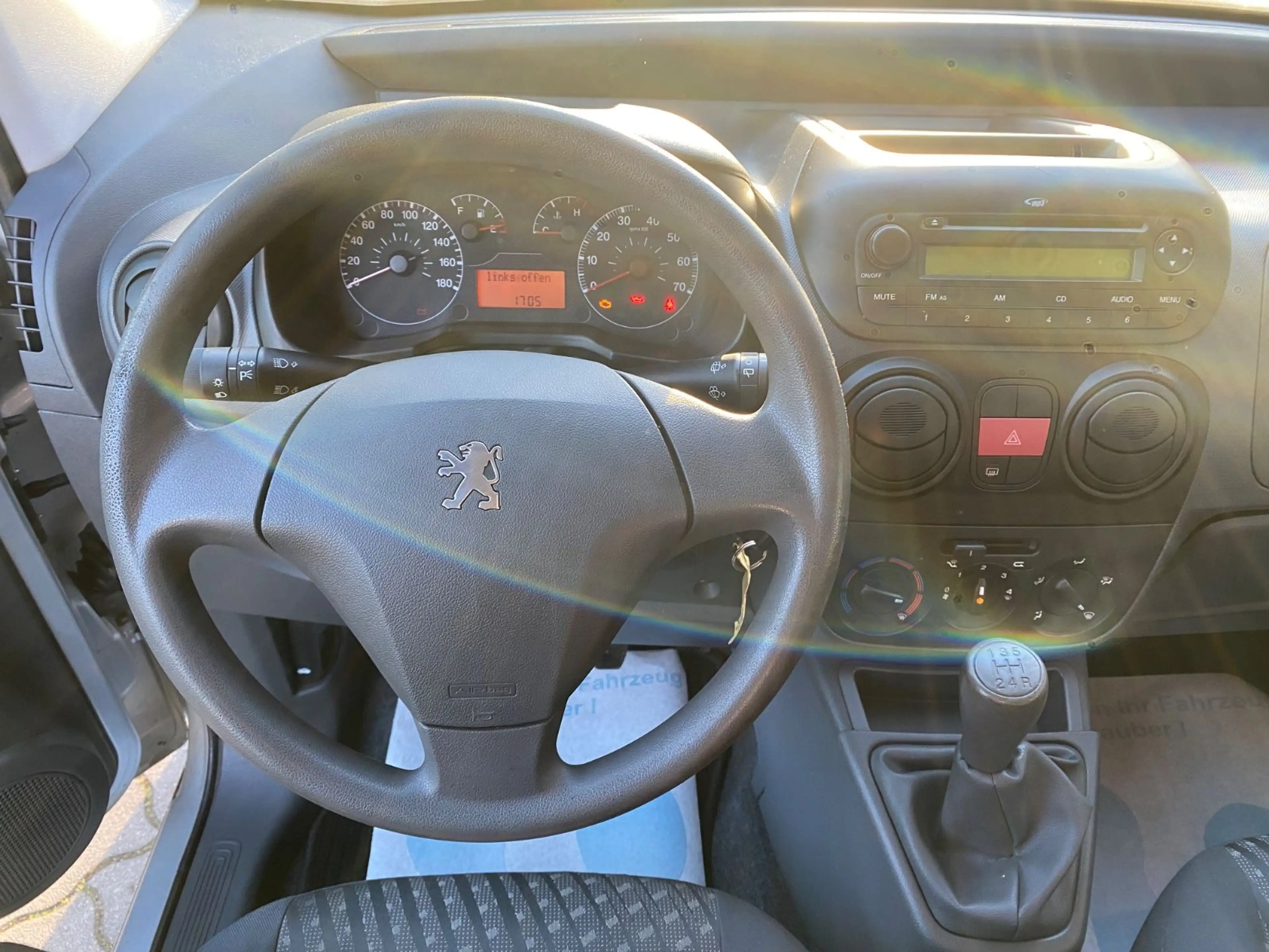 Peugeot Bipper Tepee Klima Schiebetür li+re 84tkm — photo 7