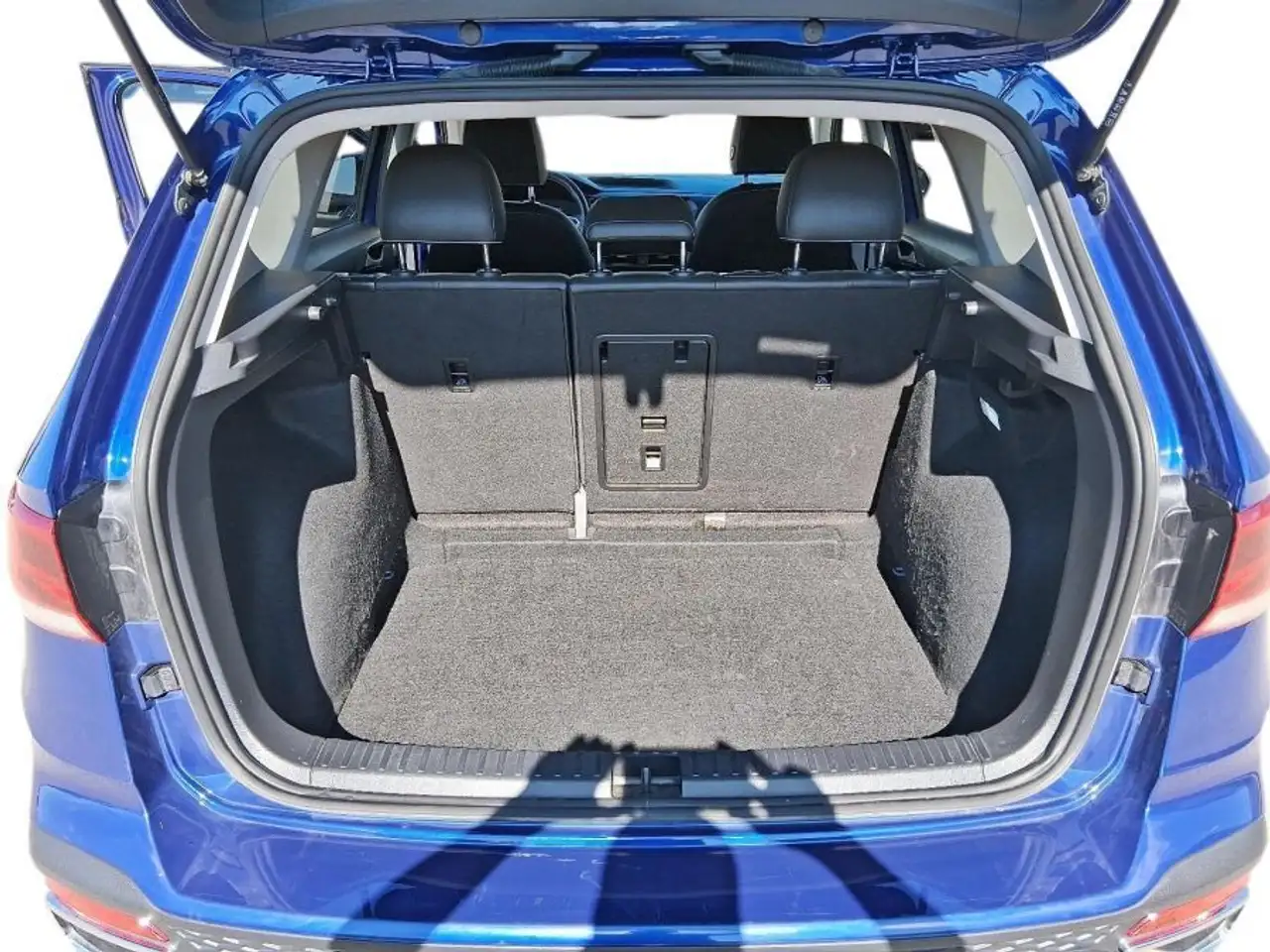Volkswagen Taos снимка Volkswagen Taos