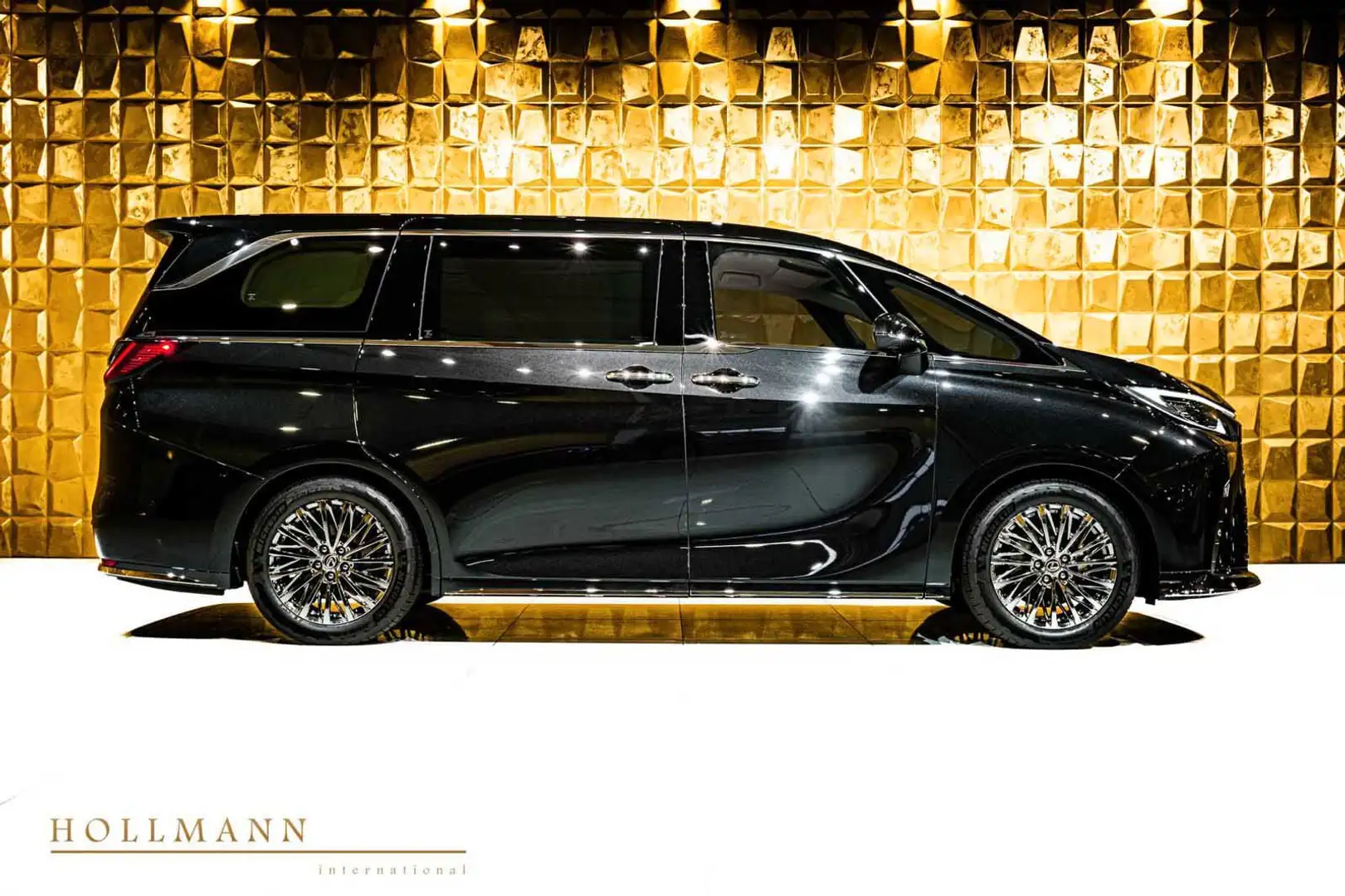 Lexus LM LEXUS LM 350H AWD LUXURY+4 SEATS+MY25 Schwarz - 2