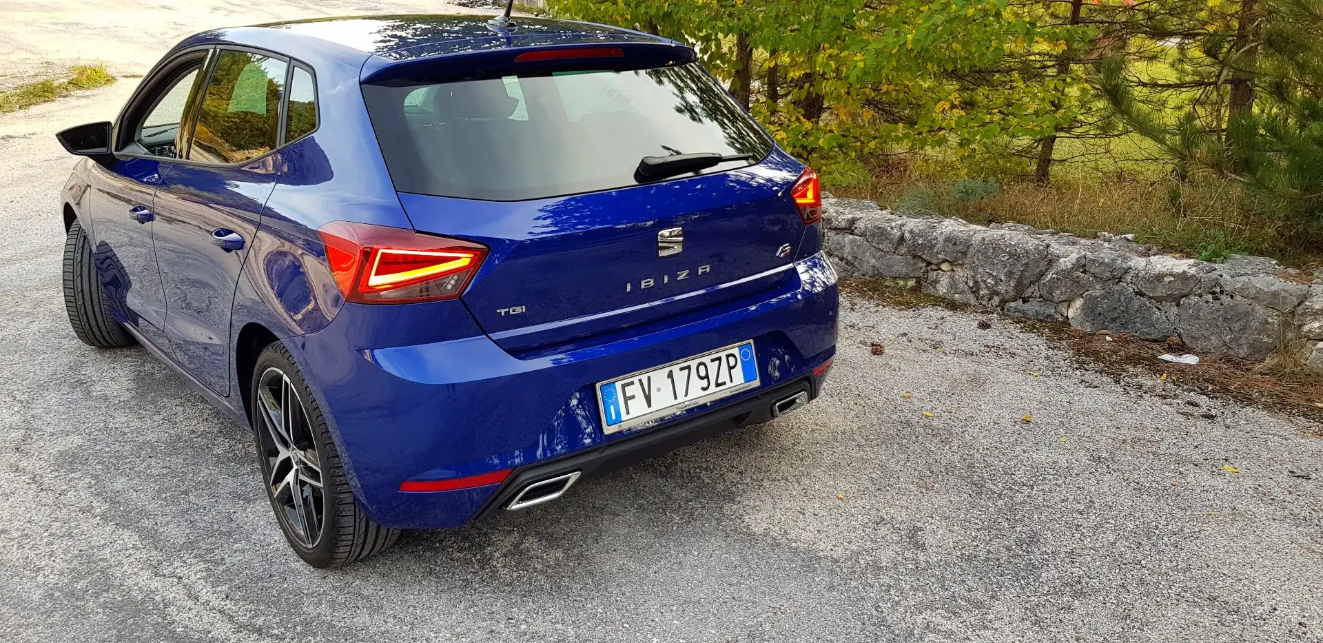 SEAT Ibiza 1.0 tgi FR 90cv - 1