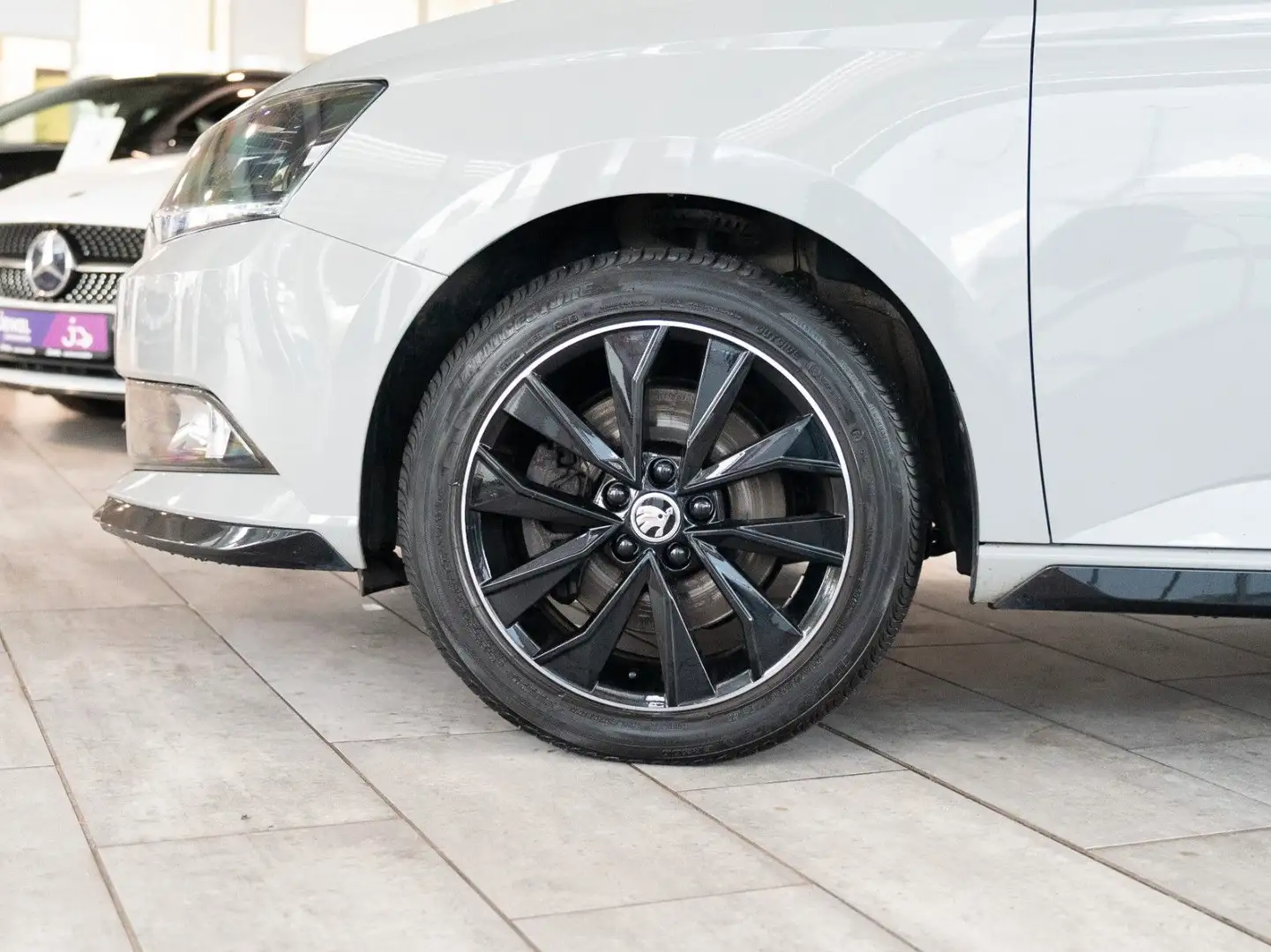 Skoda Fabia Monte Carlo SITZHZG./PANO/PDC HI. Grau - 2