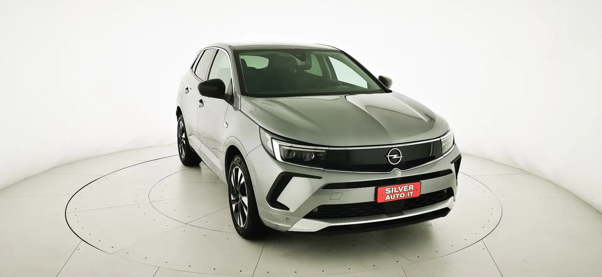 Opel Grandland 1.5 diesel Ecotec aut. Ultimate Argento - 1