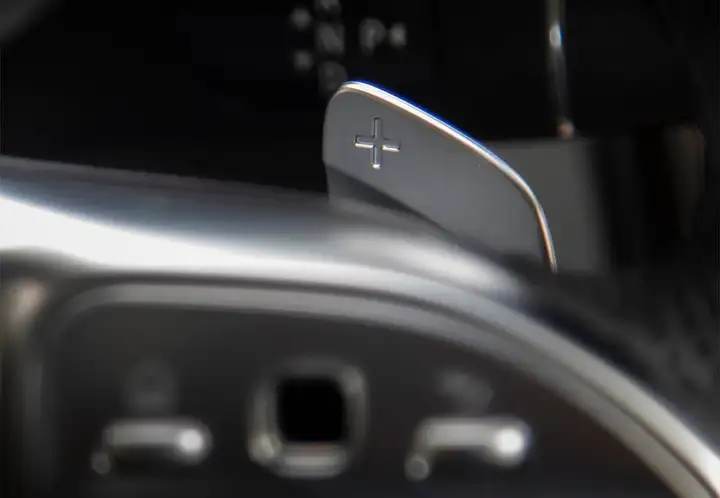 Mercedes-Benz GLC 2022, foto 19